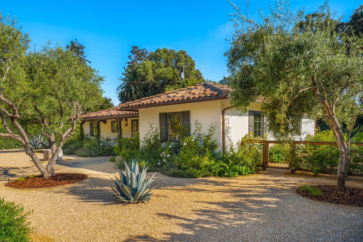1595 Miramar Lane