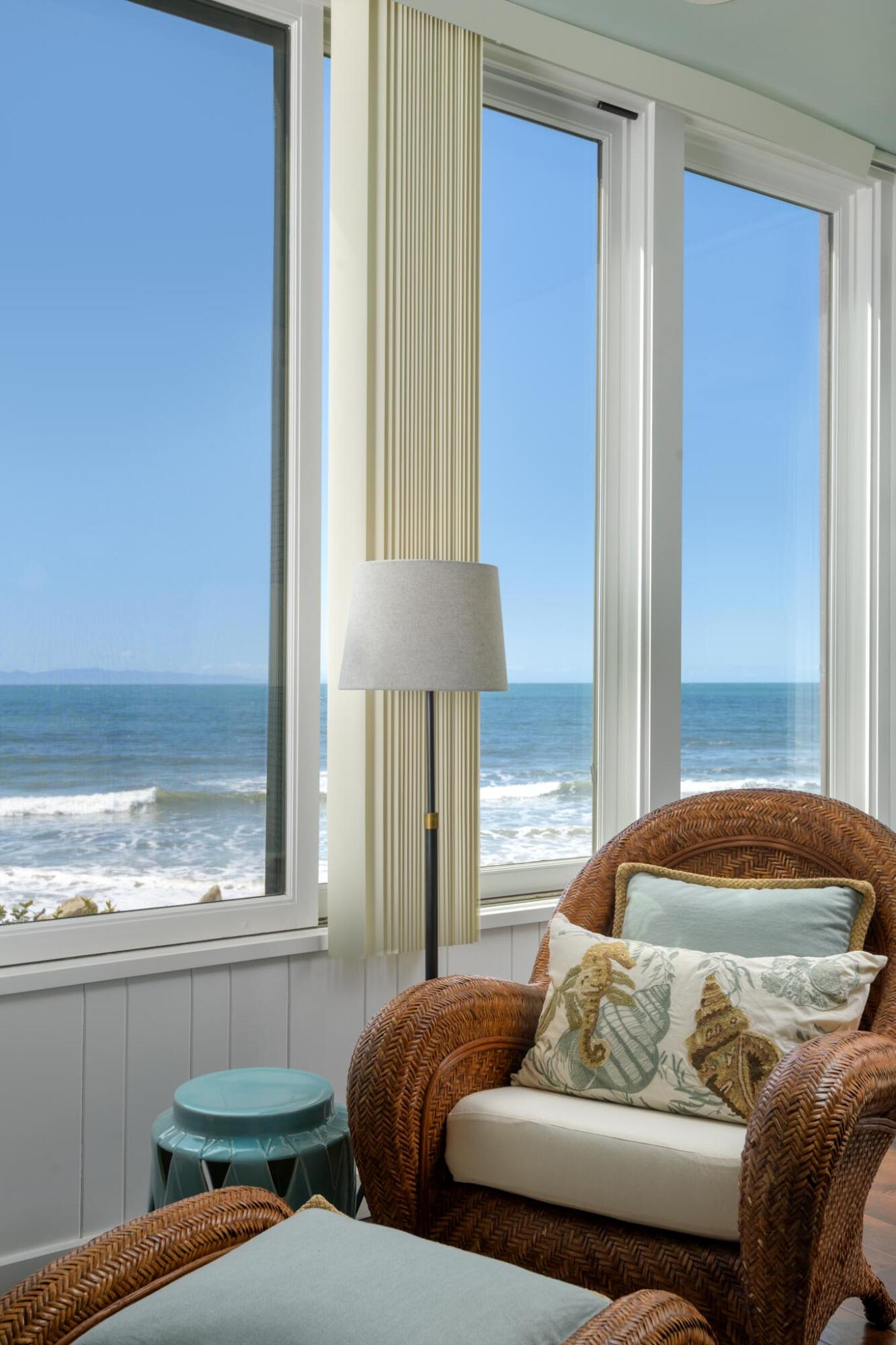 1301 Plaza Pacifica