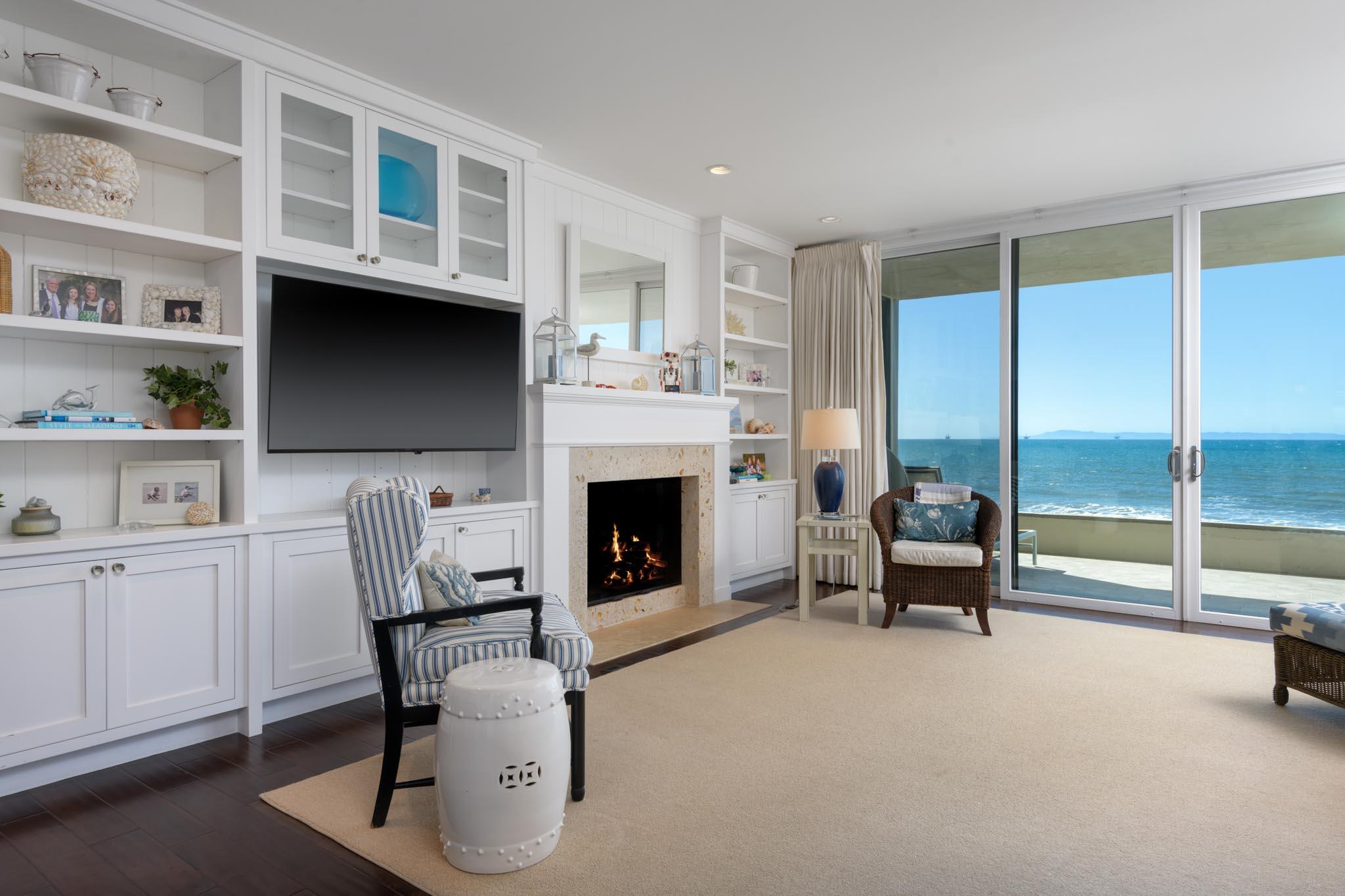 1301 Plaza Pacifica