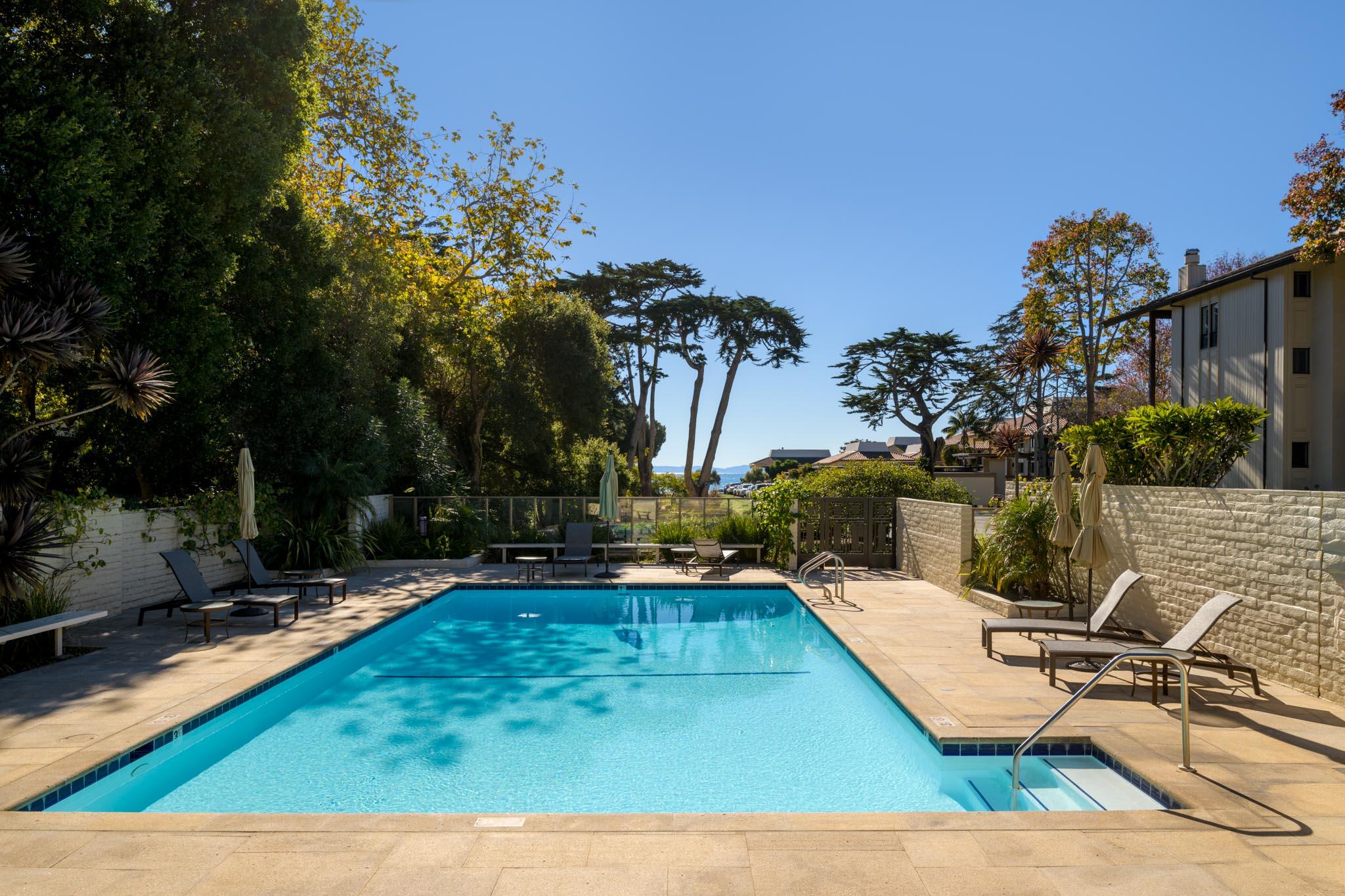 1301 Plaza Pacifica