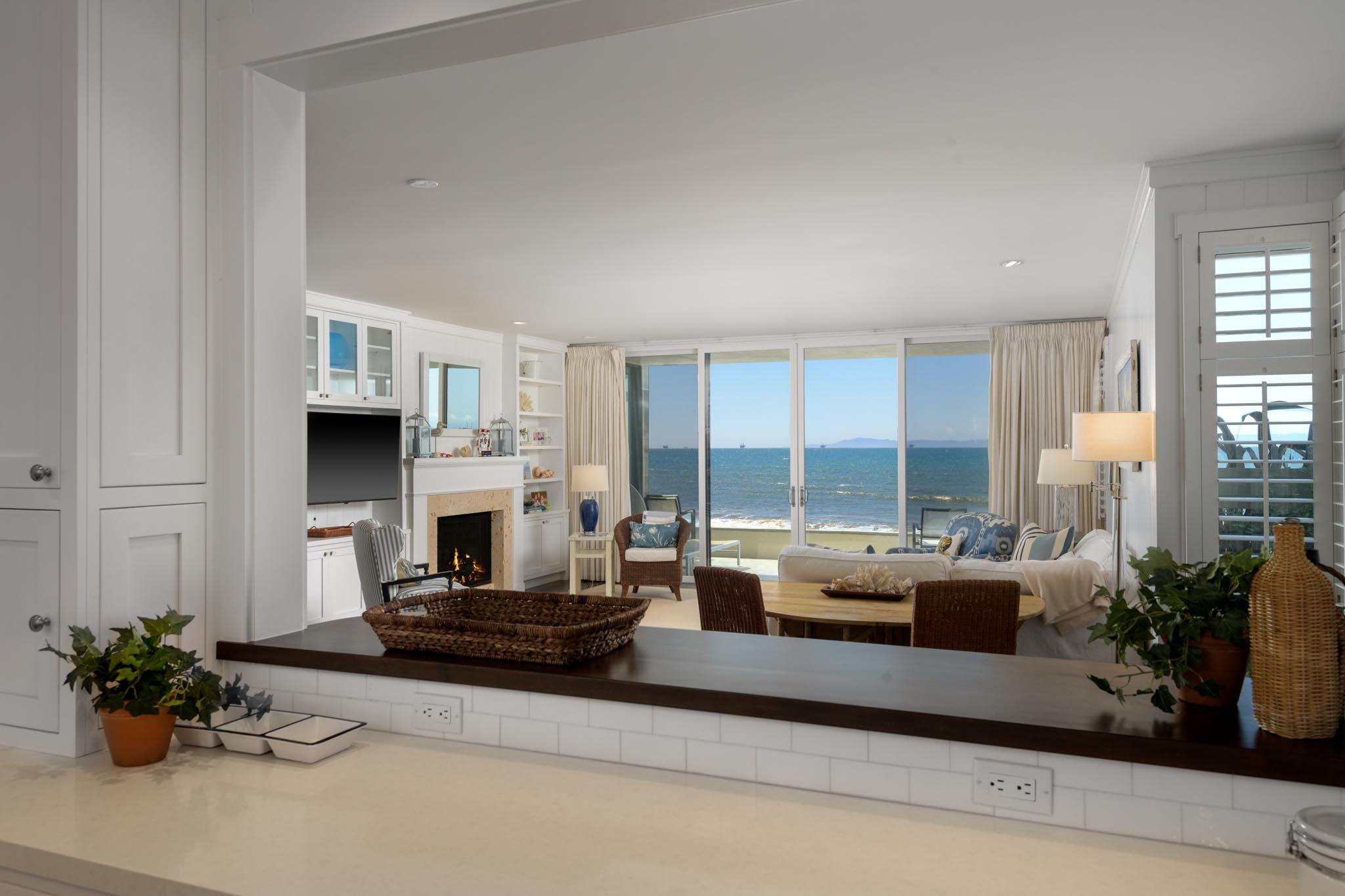 1301 Plaza Pacifica