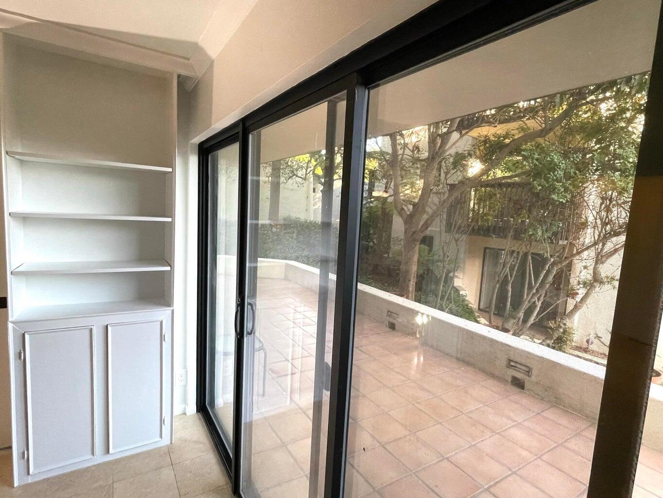 3375 Foothill Road, 311