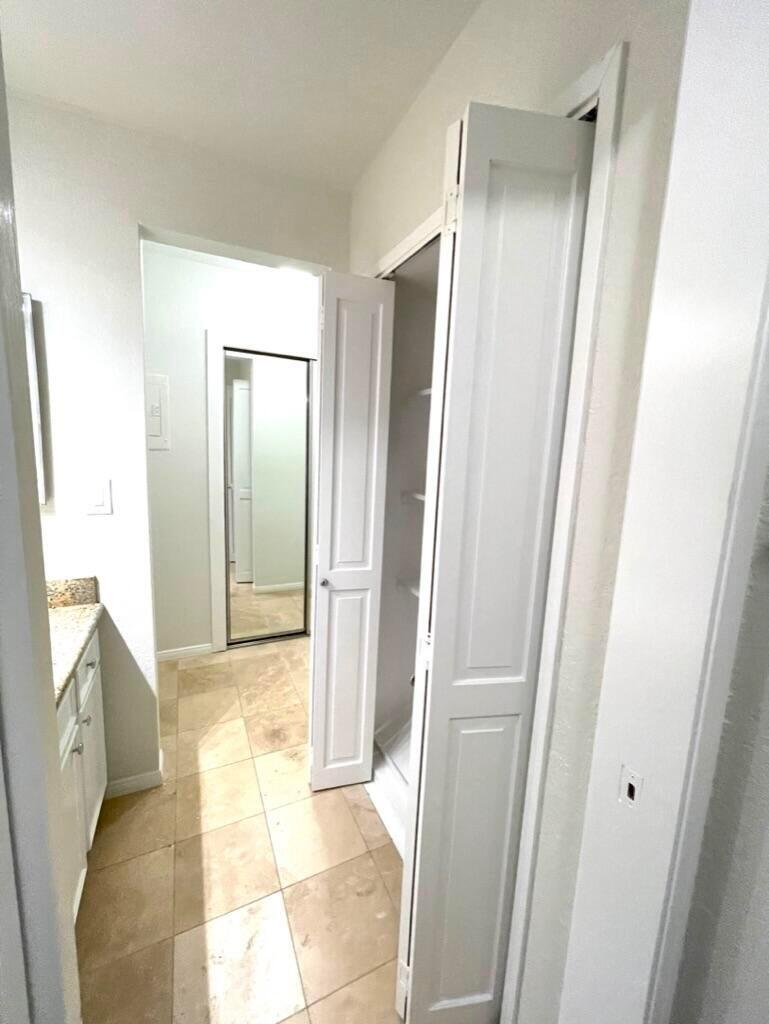 3375 Foothill Road, 311