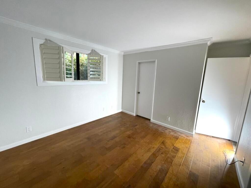 3375 Foothill Road, 311