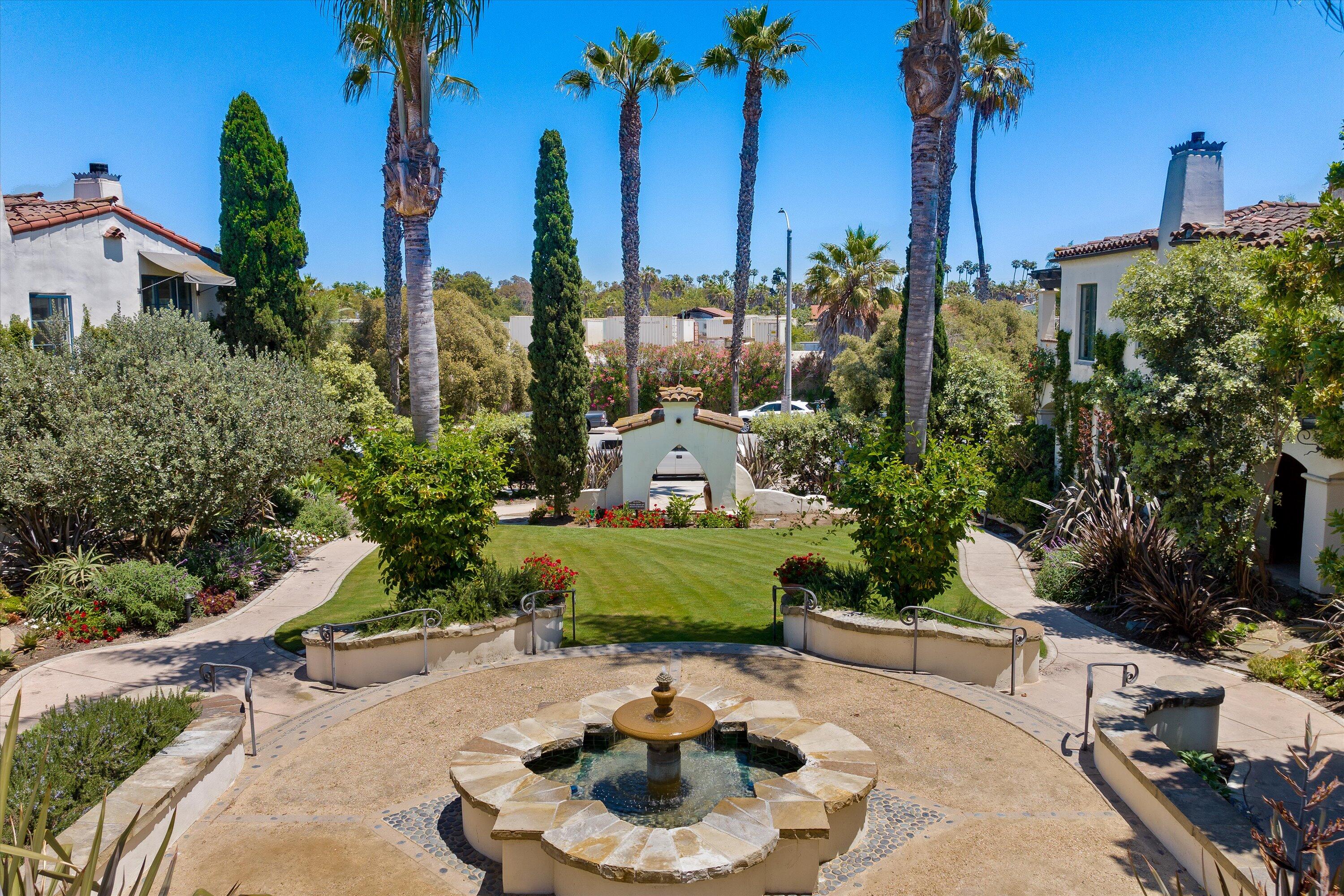 218 Santa Barbara Street Unit: D