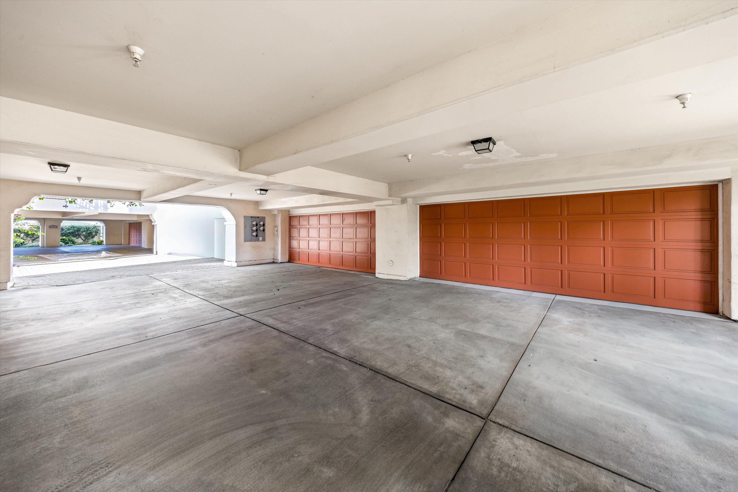 218 Santa Barbara Street Unit: D