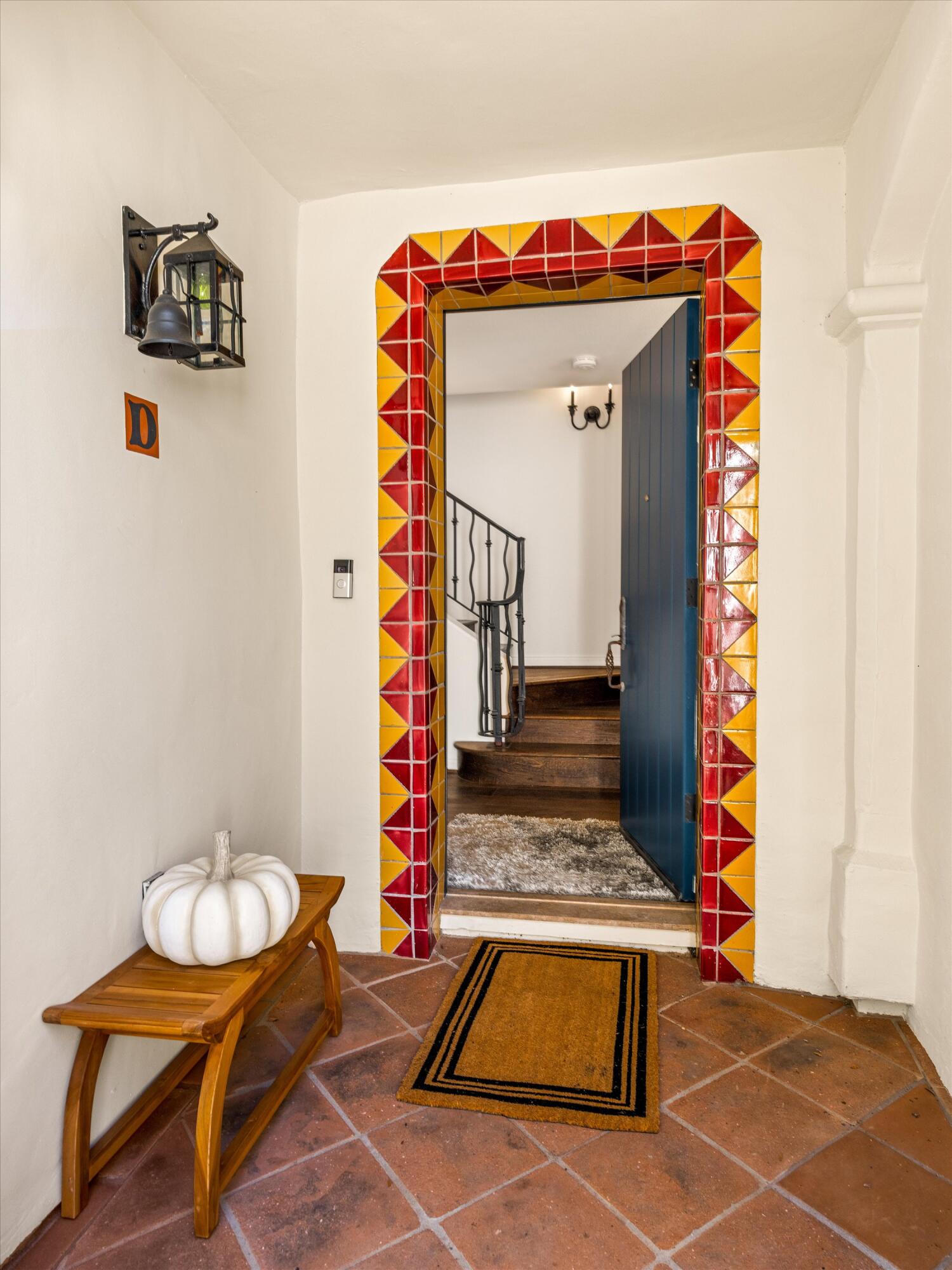 218 Santa Barbara Street Unit: D