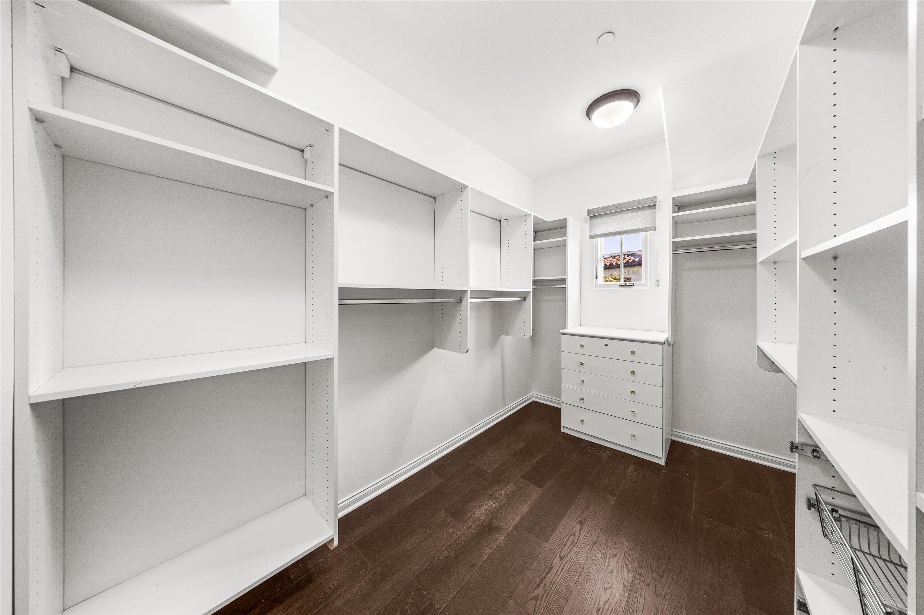 218 Santa Barbara Street Unit: D