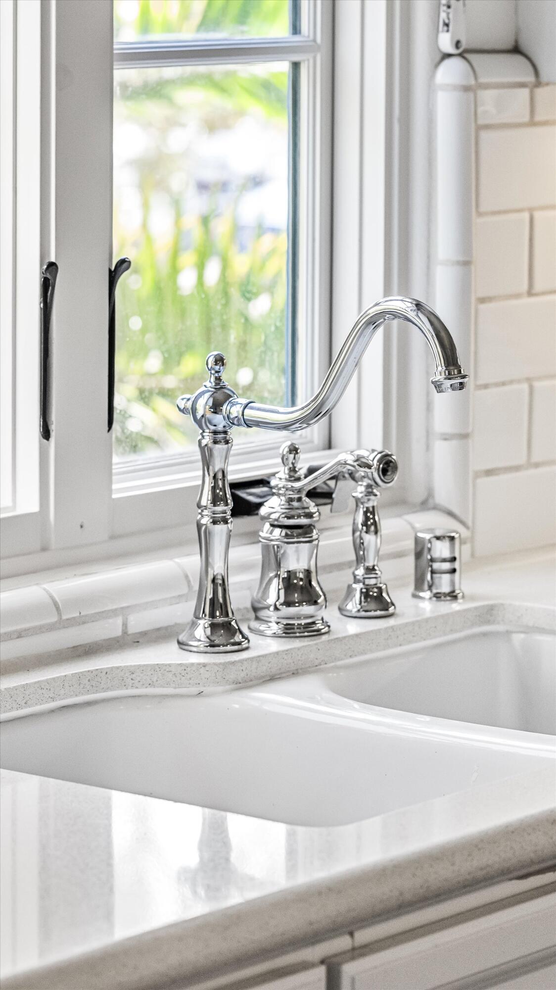 218 Santa Barbara Street Unit: D