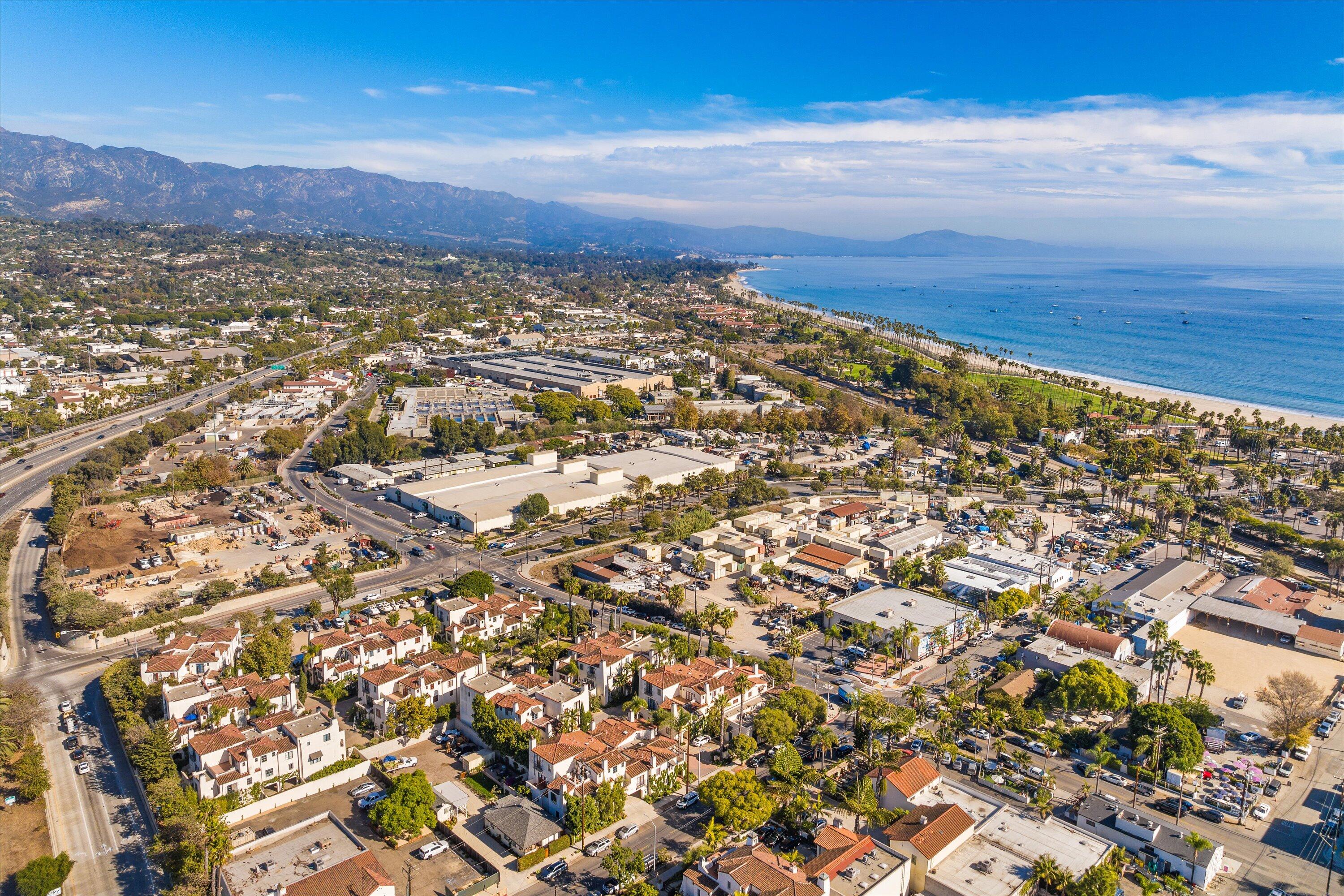 218 Santa Barbara Street Unit: D