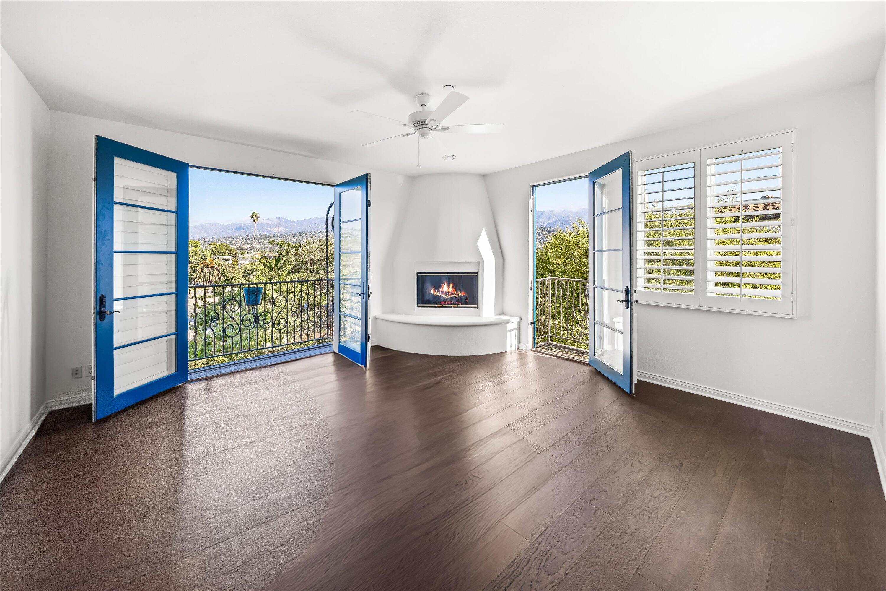 218 Santa Barbara Street Unit: D