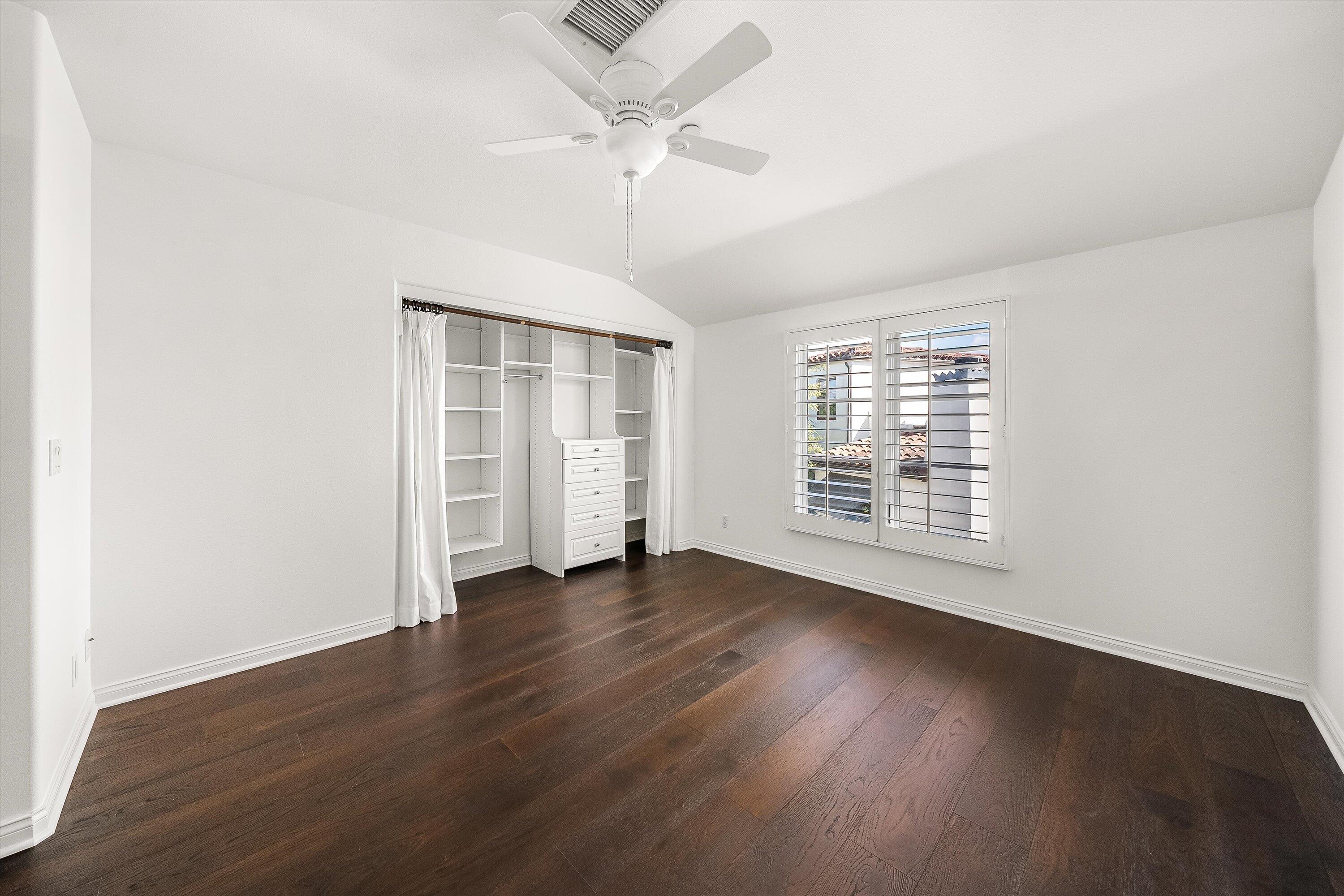 218 Santa Barbara Street Unit: D