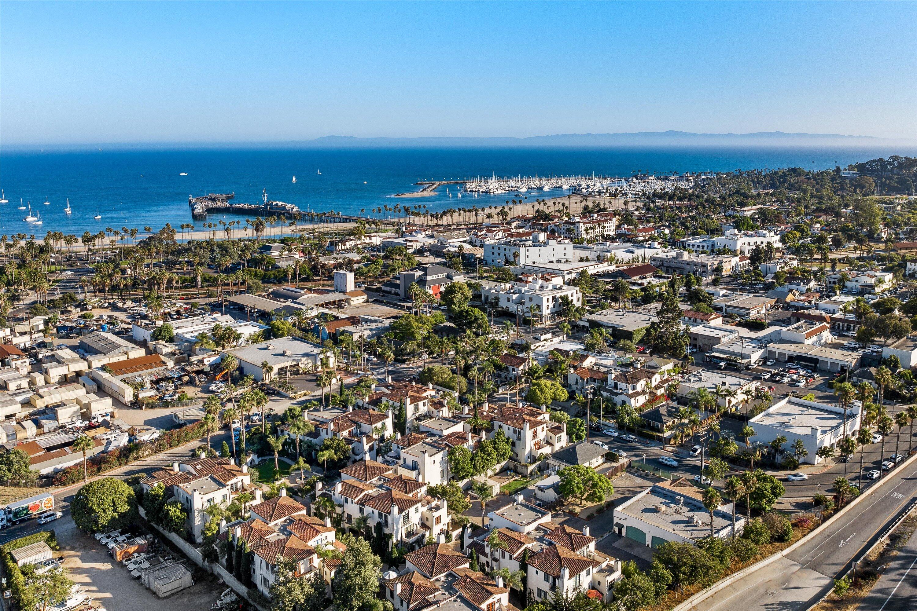 218 Santa Barbara Street Unit: D