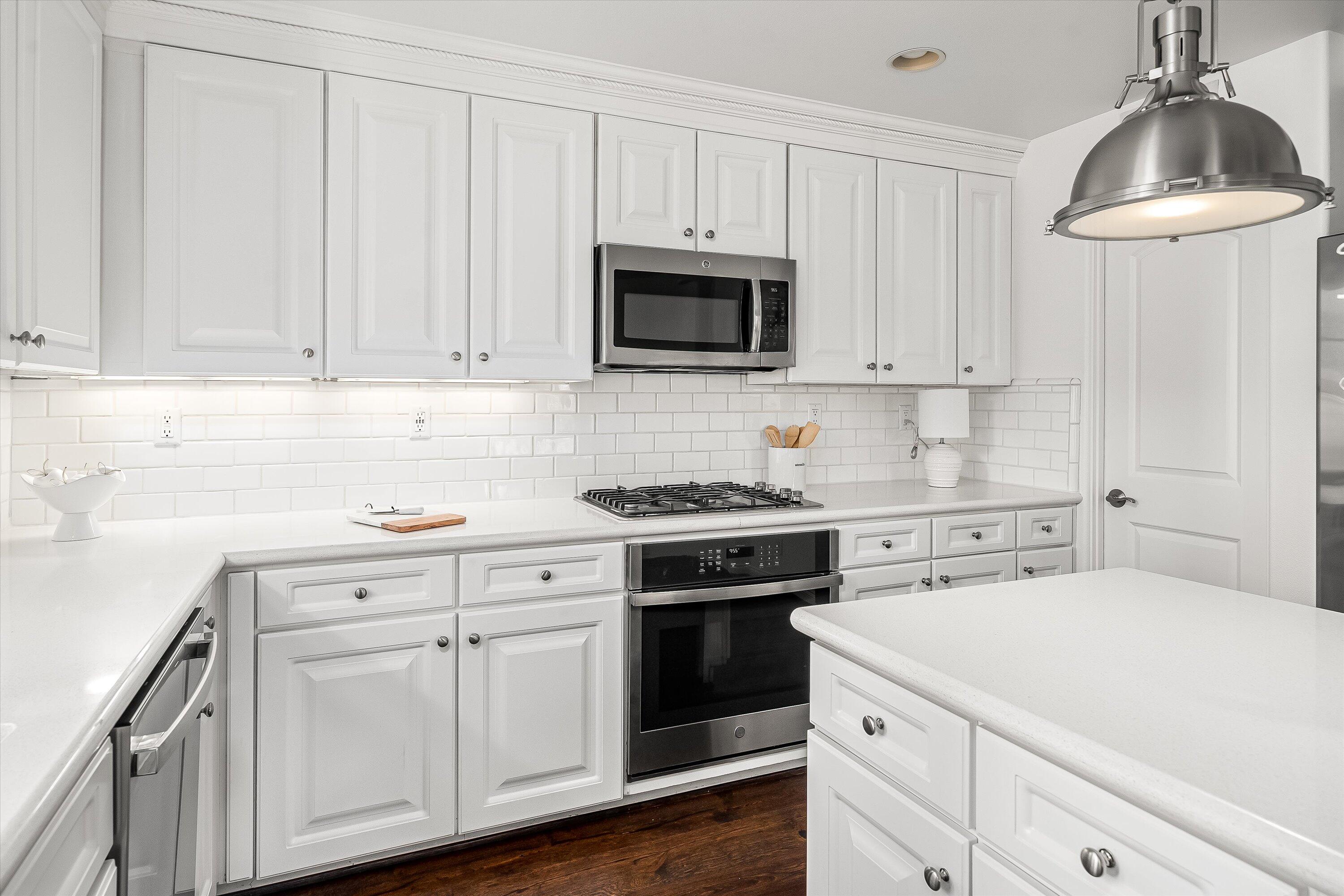 218 Santa Barbara Street Unit: D