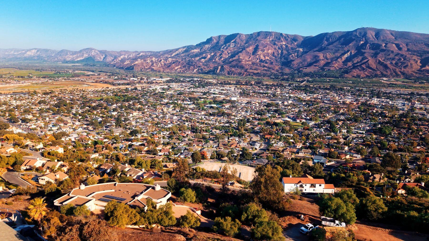 864 Montclair Drive