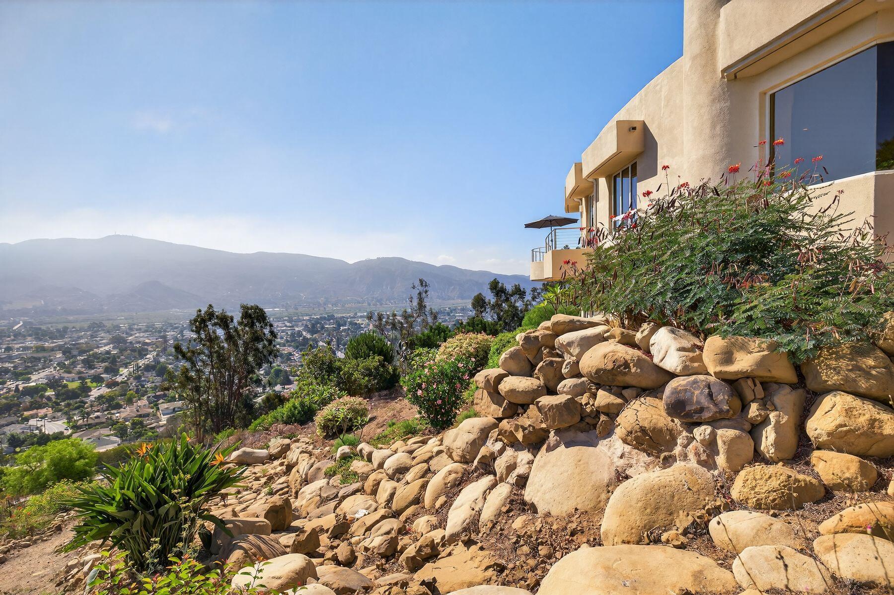 864 Montclair Drive