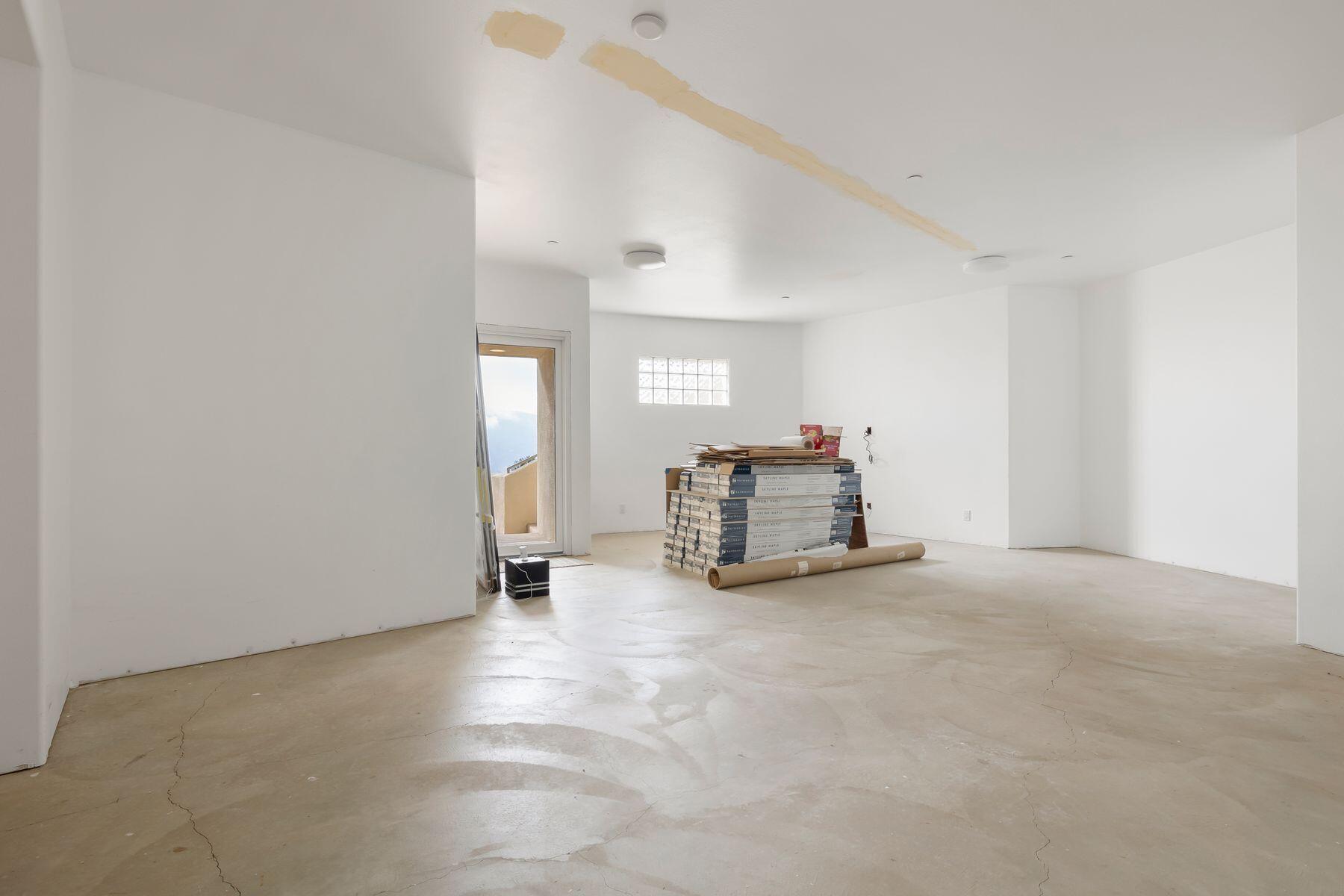 864 Montclair Drive
