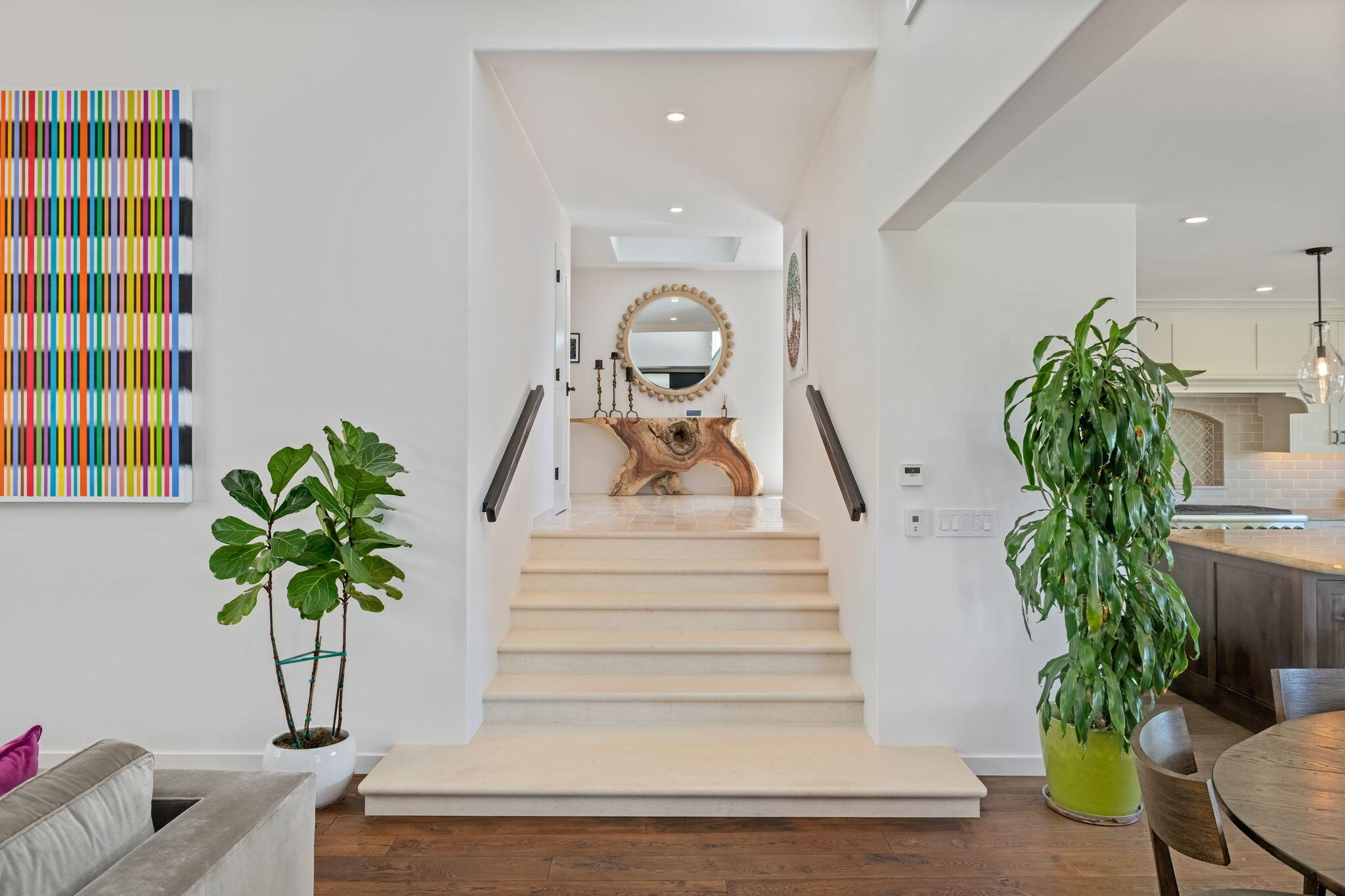 193 E Mountain Drive
