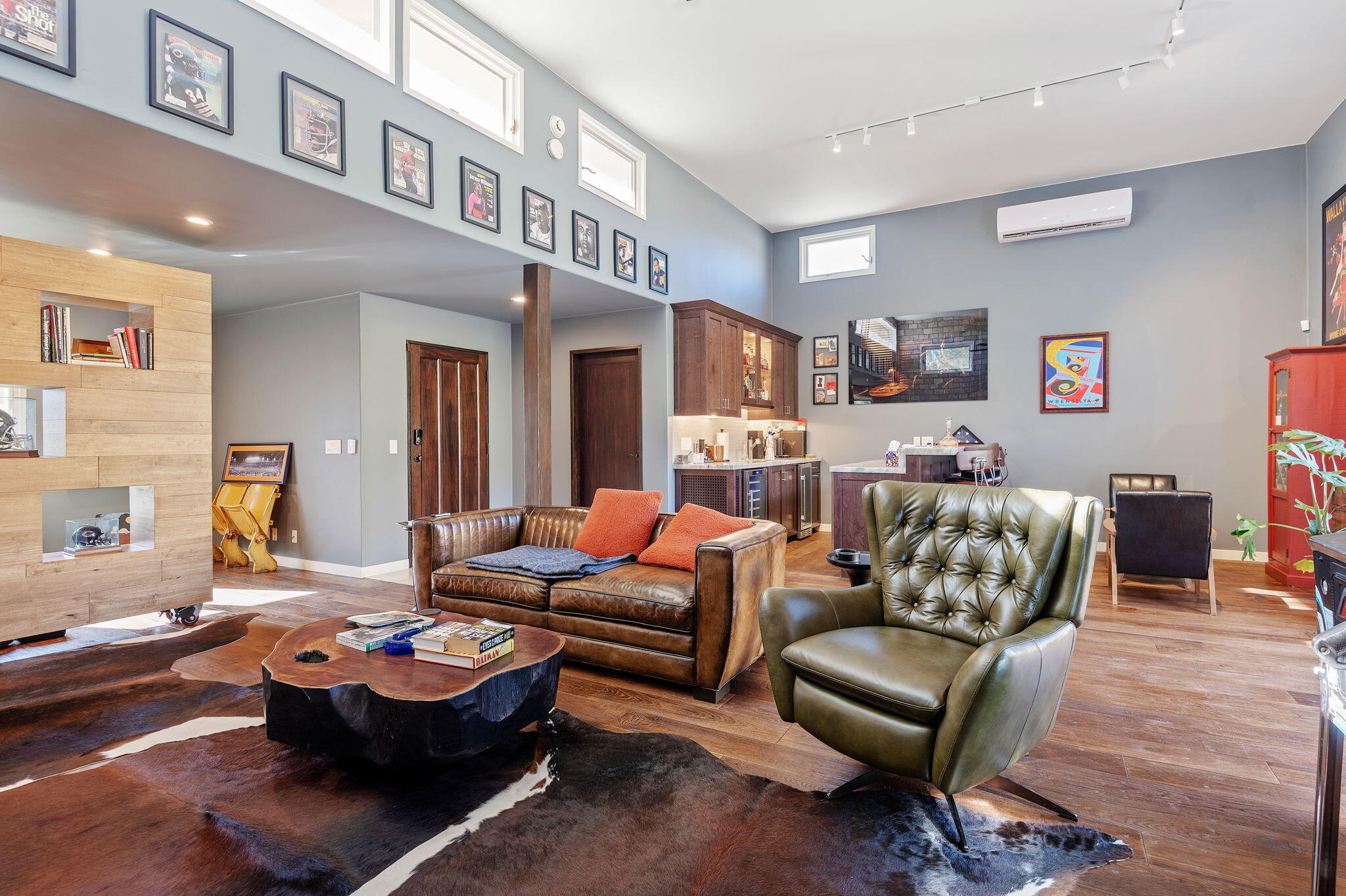 193 E Mountain Drive