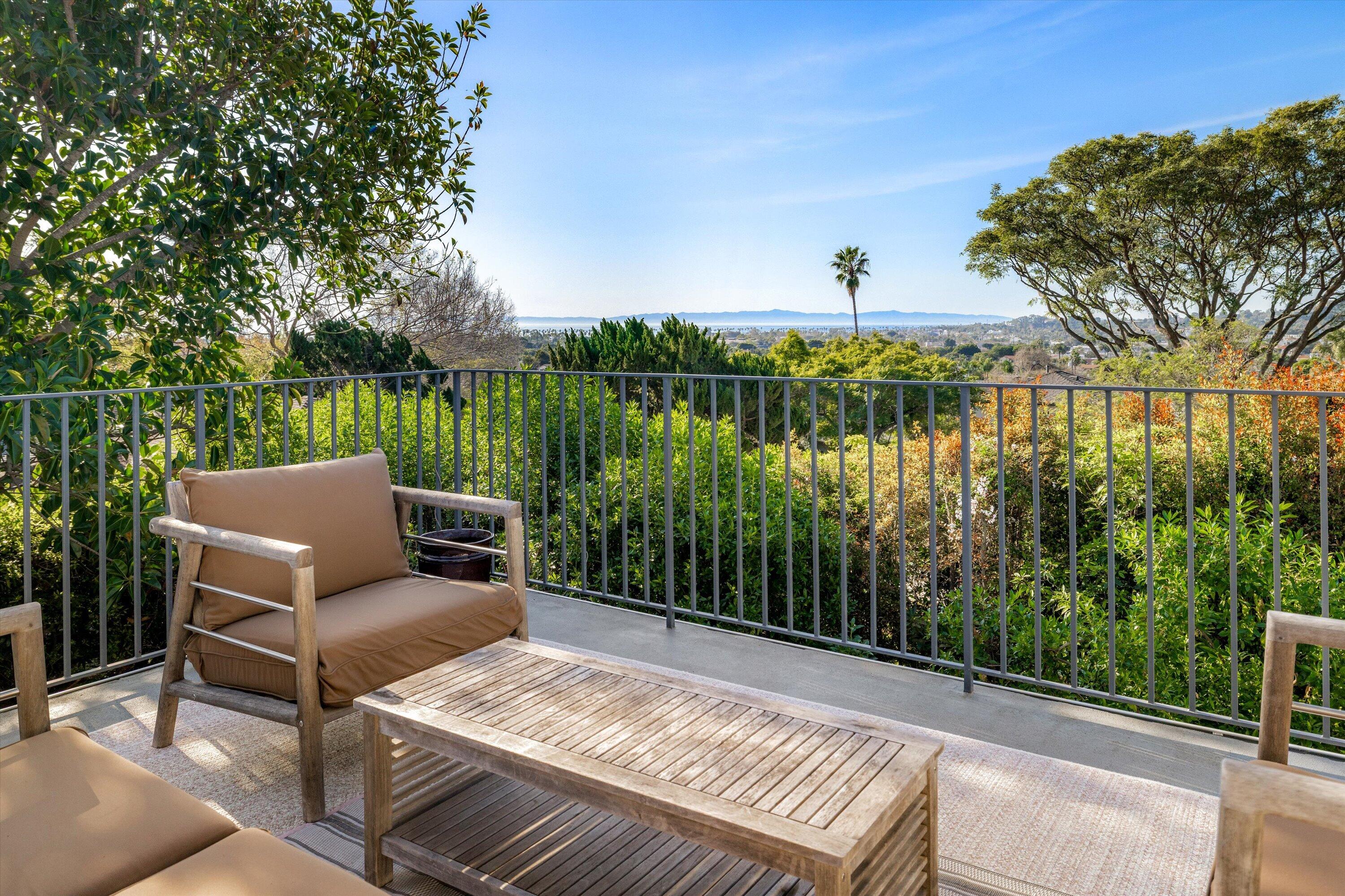 SANTA BARBARA