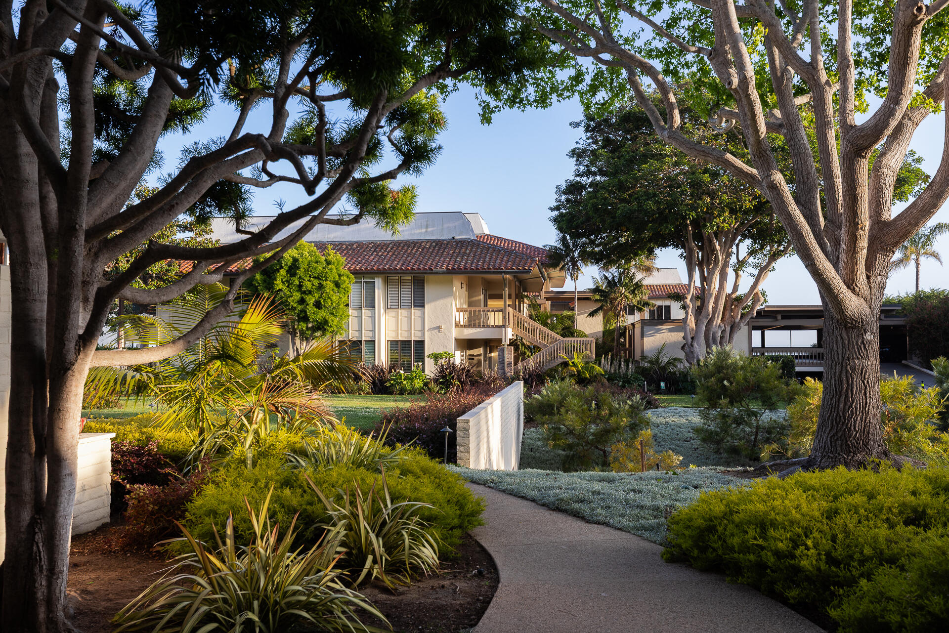 1300 Plaza Pacifica