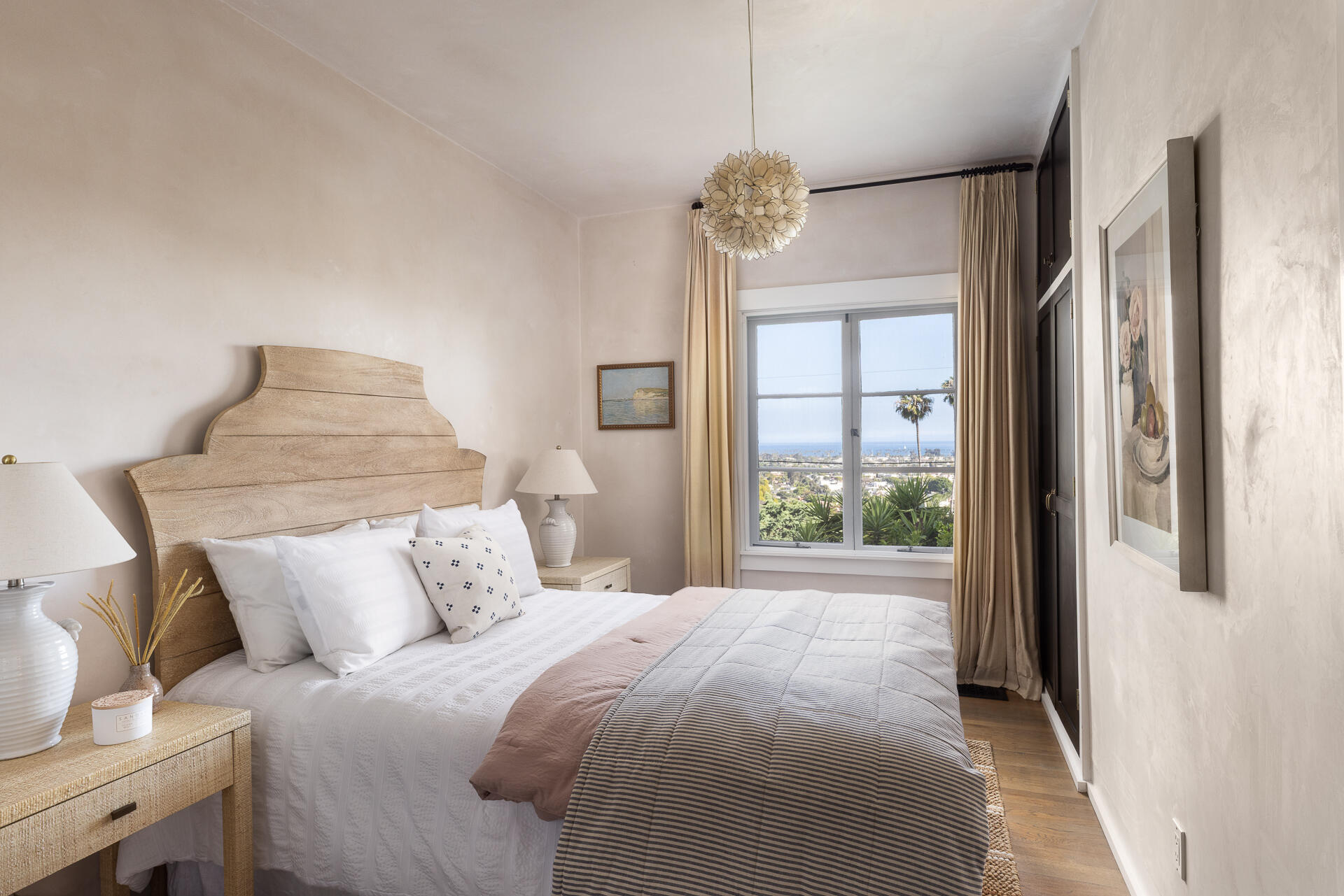878 Paseo Ferrelo
