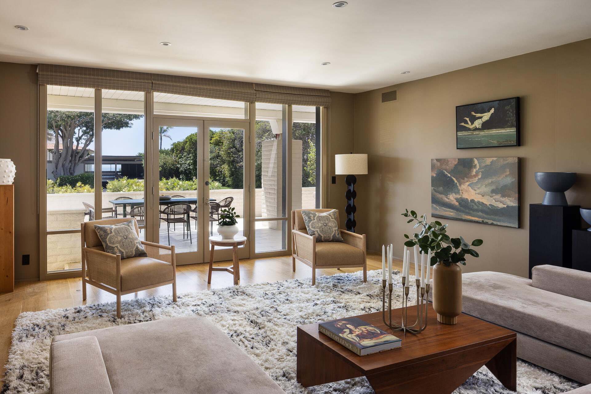 1300 Plaza Pacifica