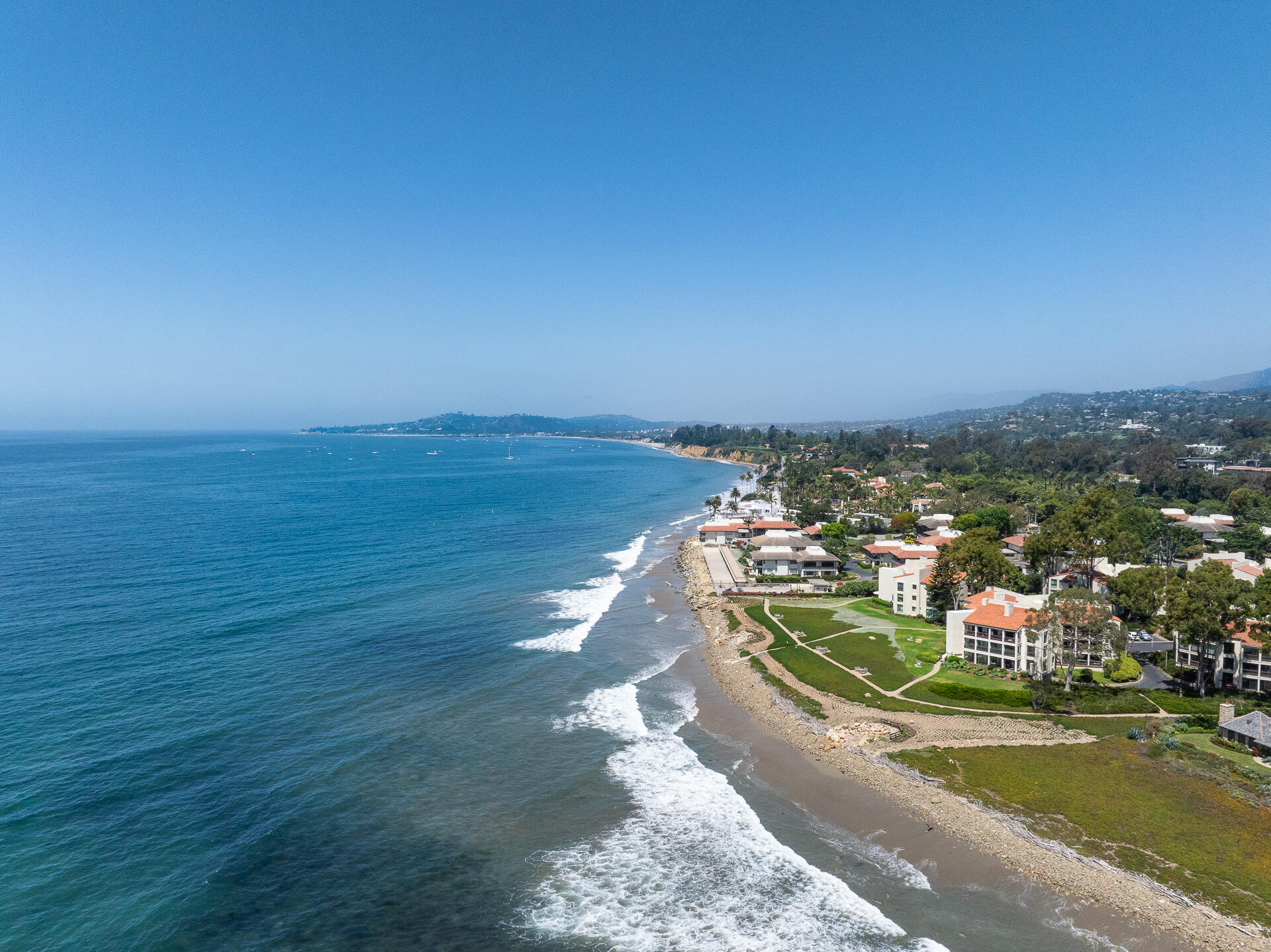 1300 Plaza Pacifica