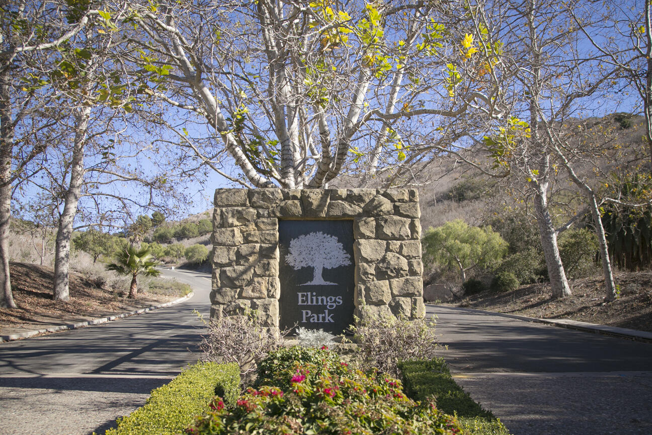 1236 Cliff Drive
