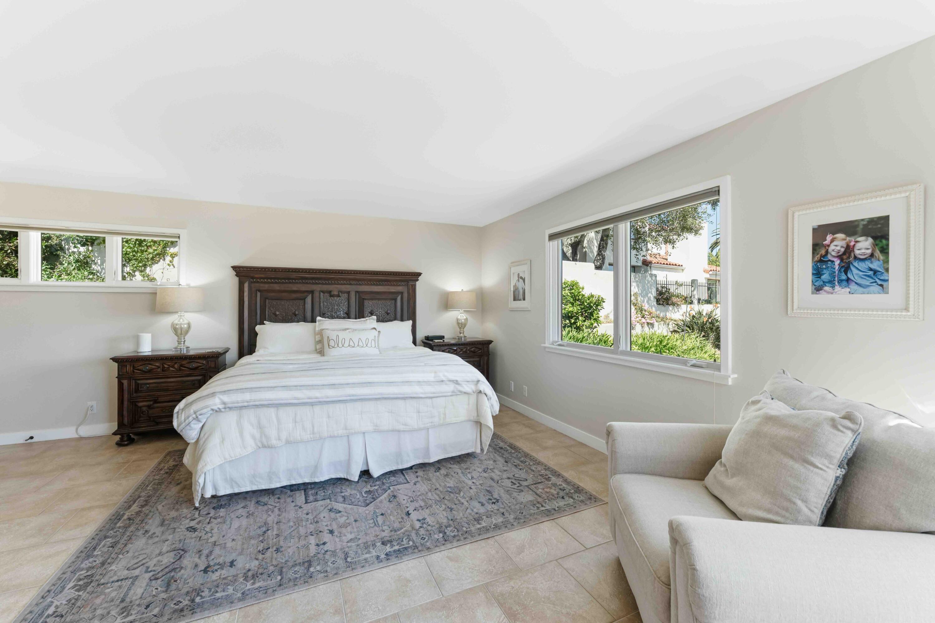 1236 Cliff Drive