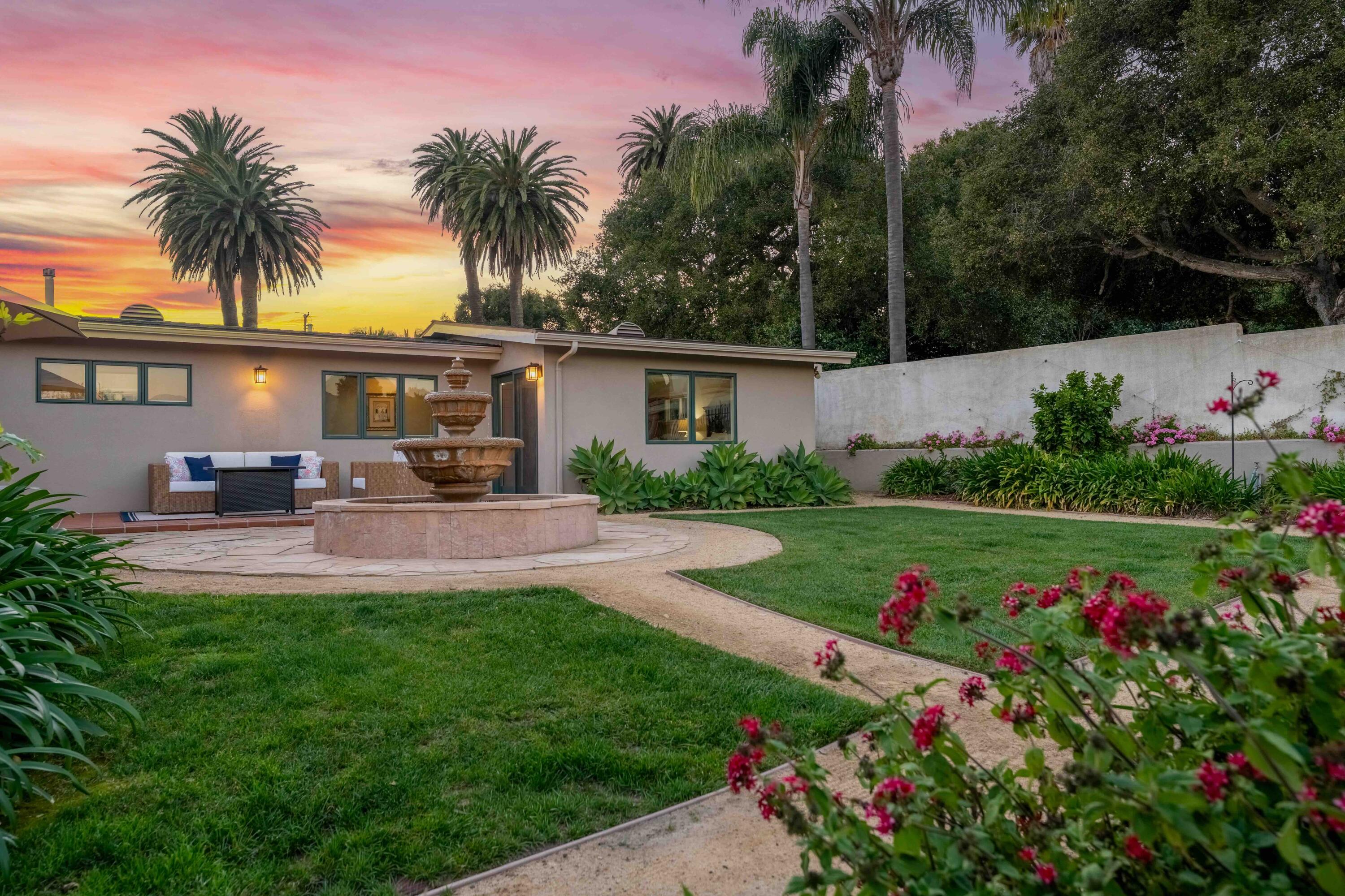 1236 Cliff Drive