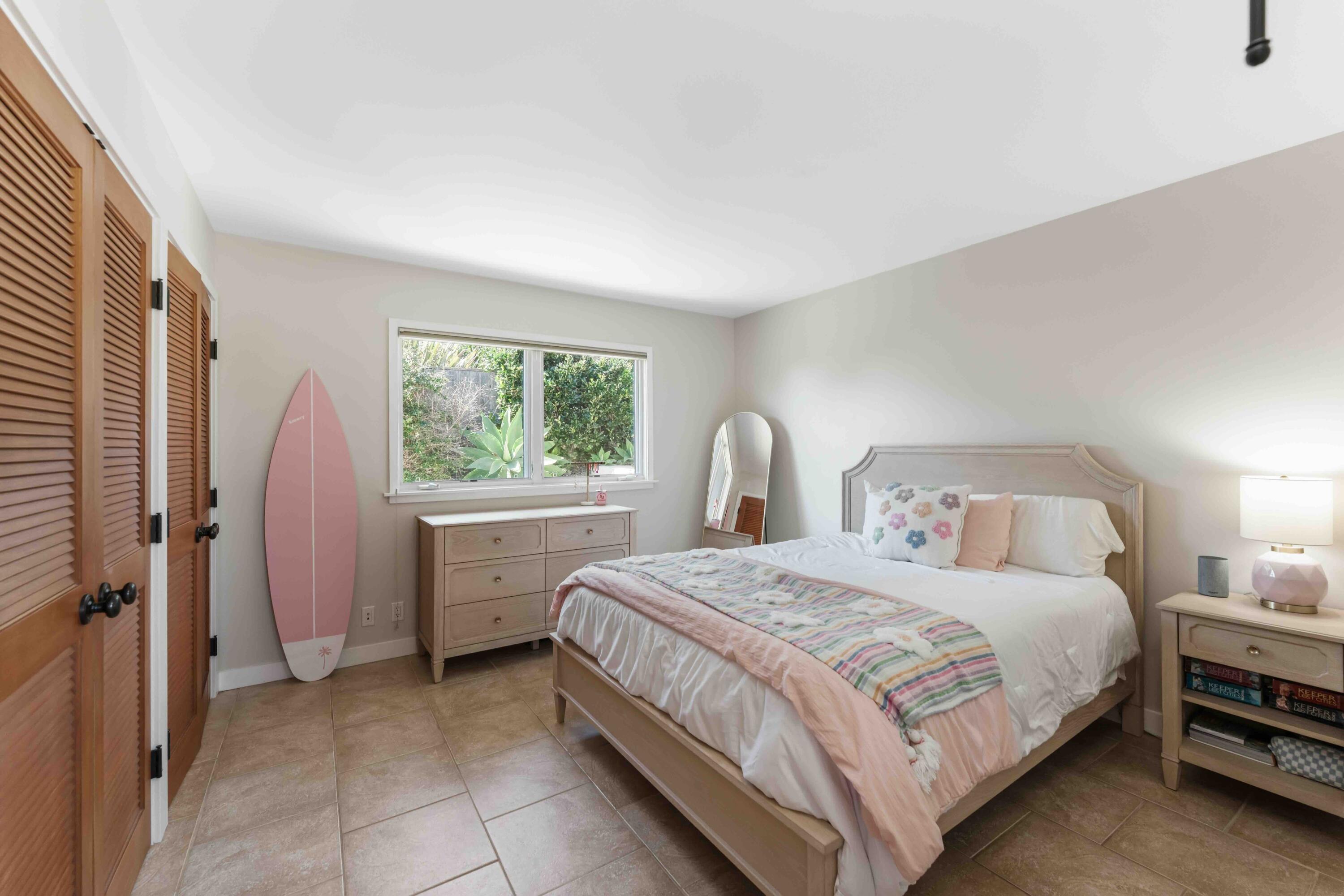 1236 Cliff Drive