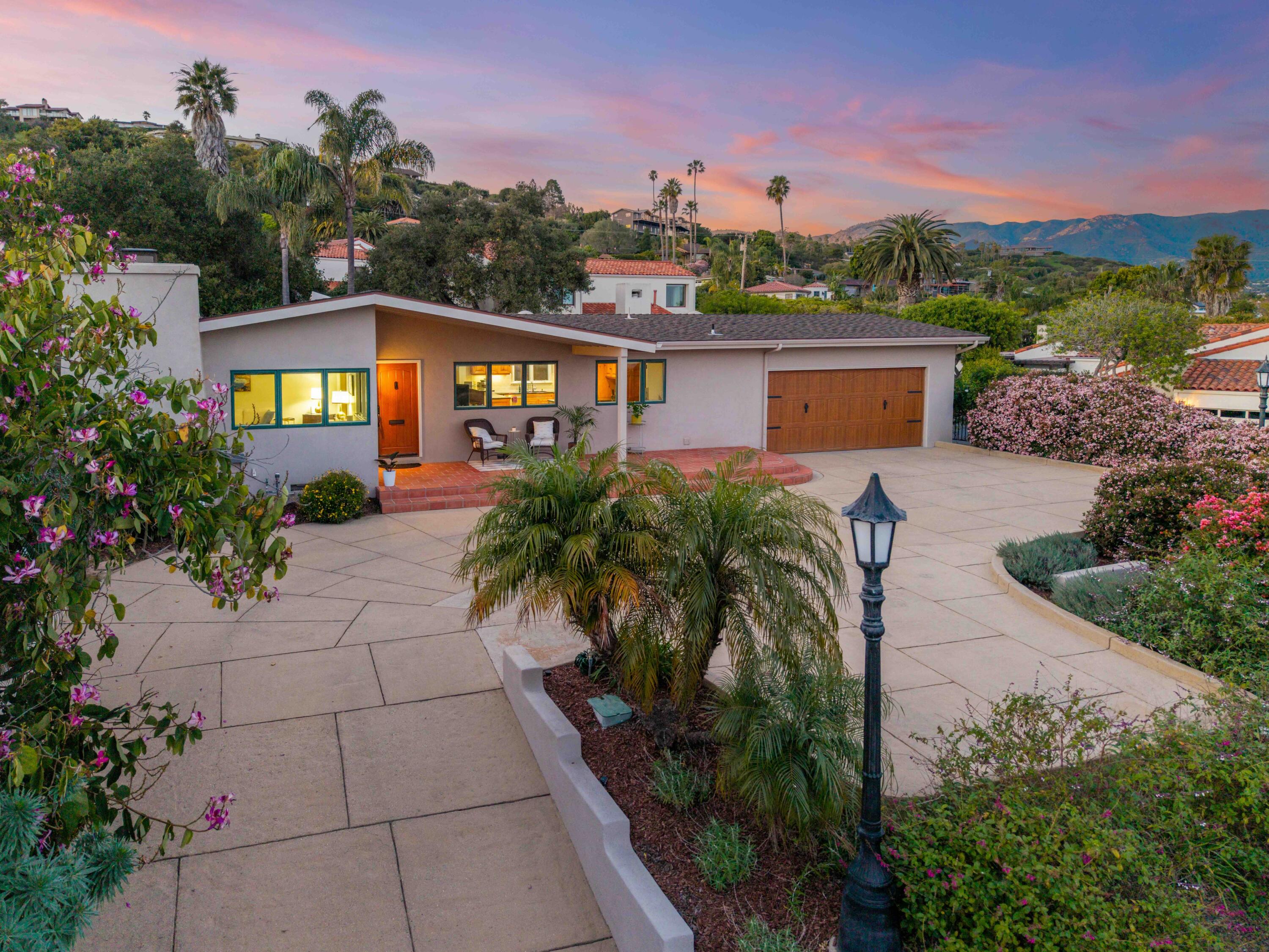 1236 Cliff Drive