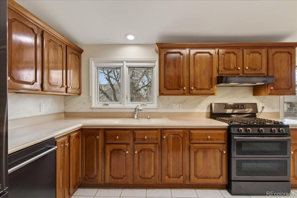 8017 E Geddes Avenue