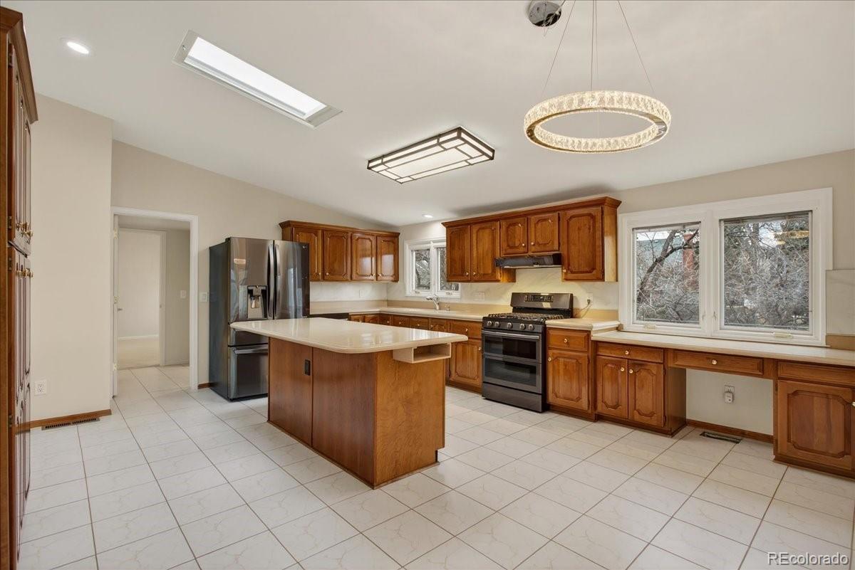 8017 E Geddes Avenue