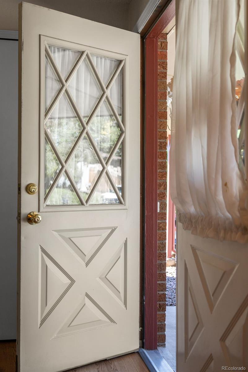 11080 W Saratoga Place