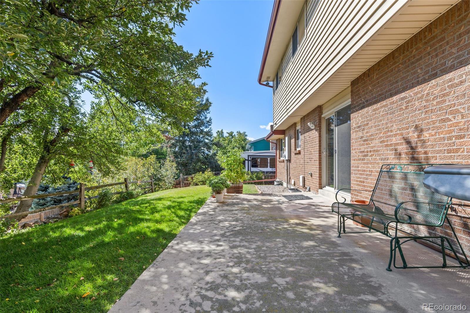 11080 W Saratoga Place