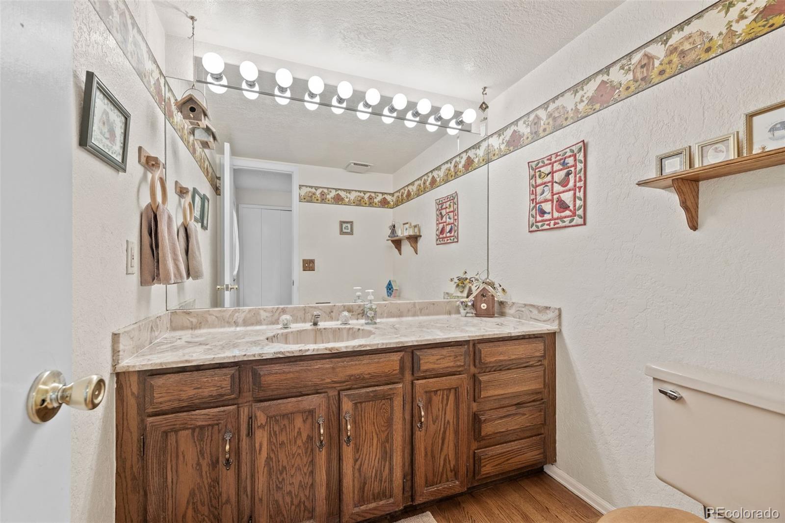 11080 W Saratoga Place