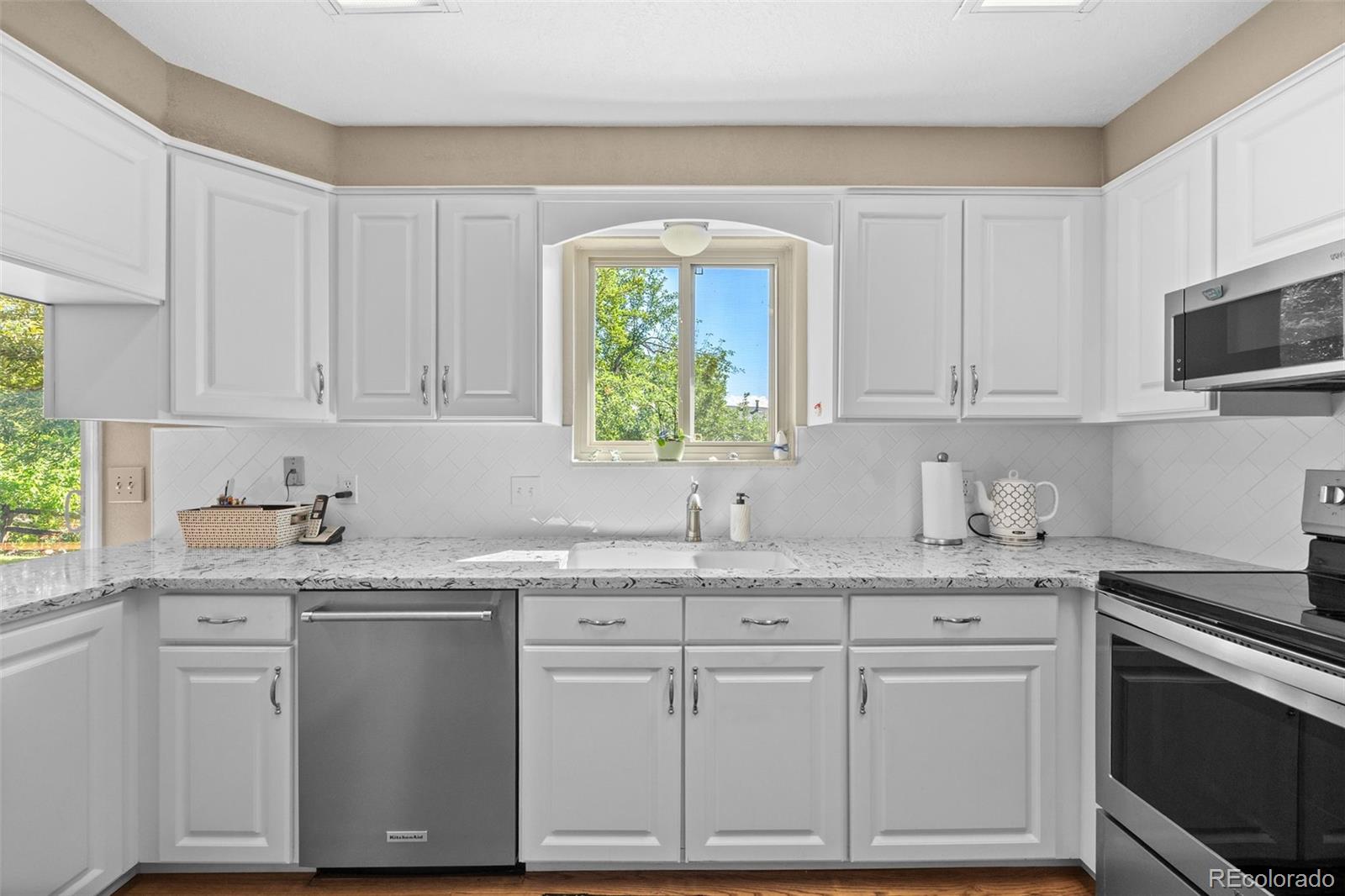 11080 W Saratoga Place