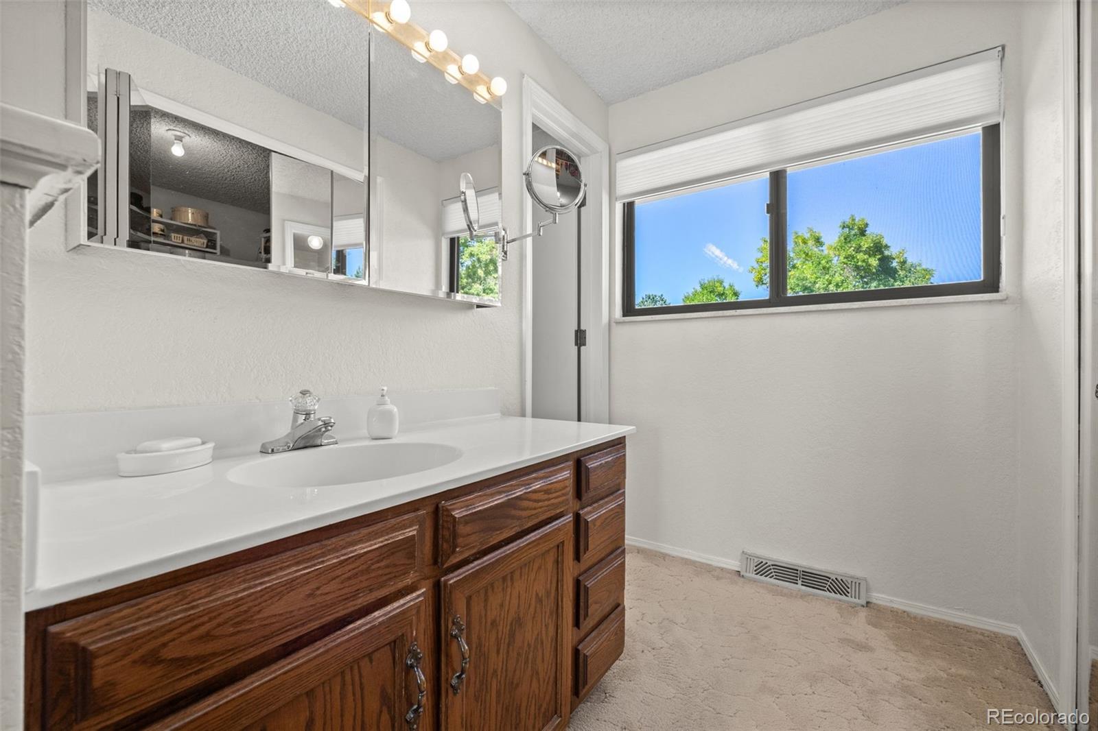 11080 W Saratoga Place