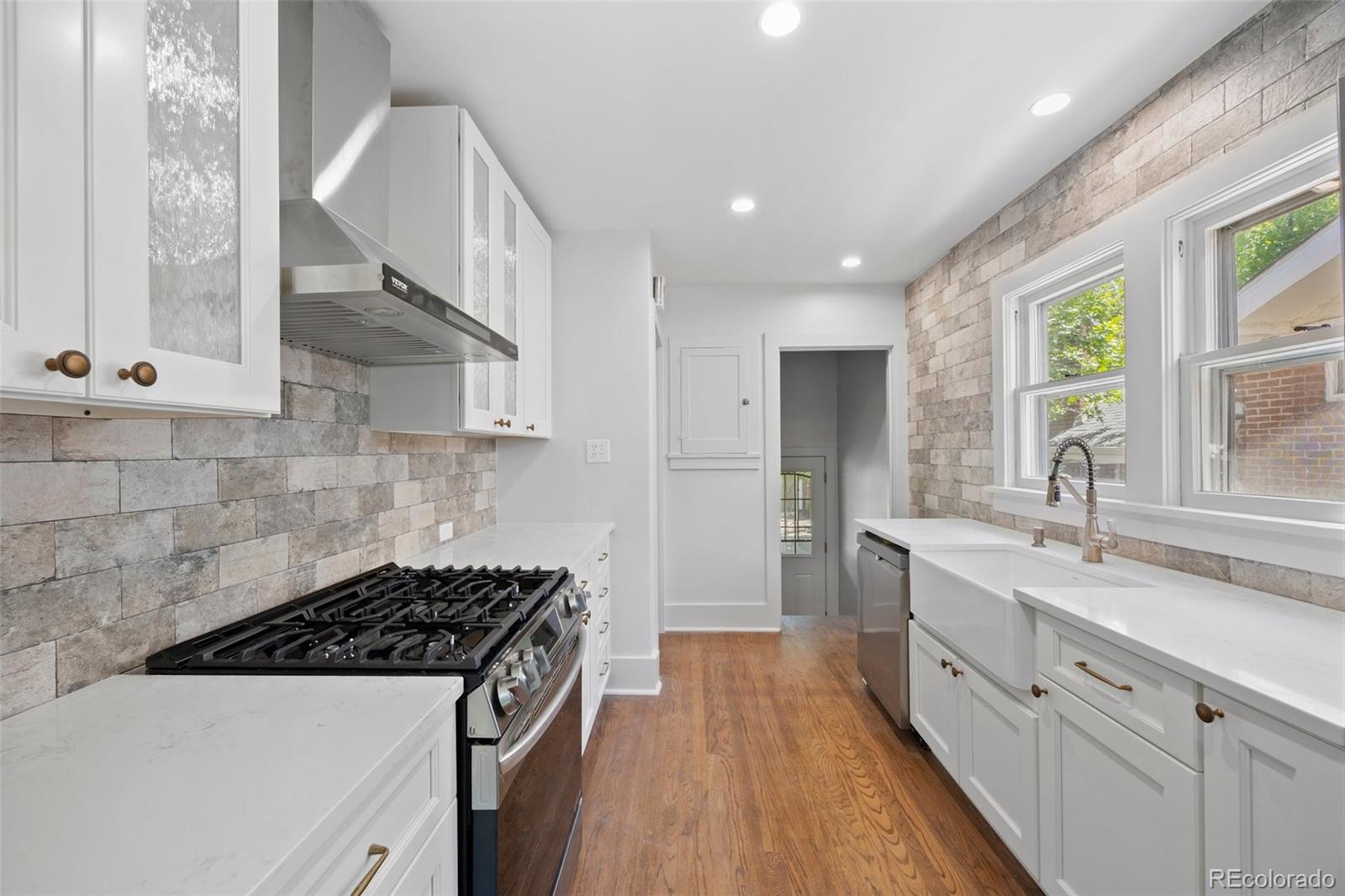 2140 S Washington Street