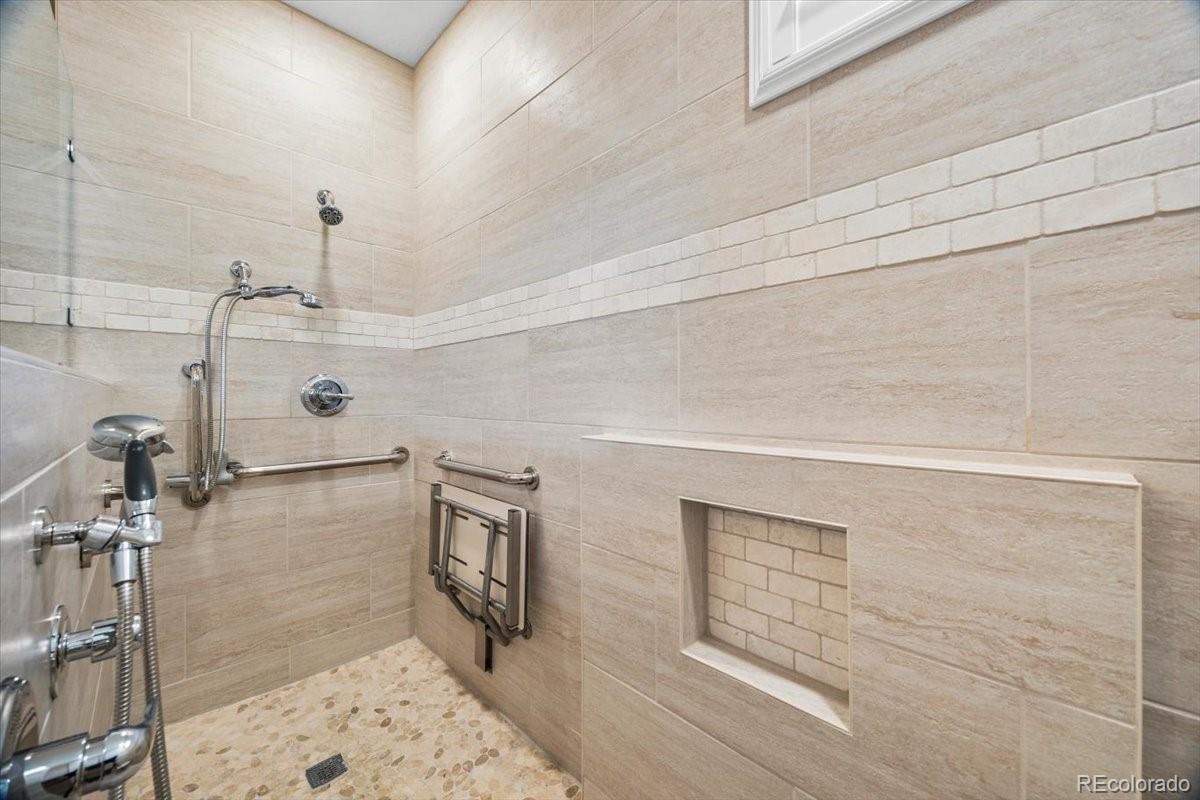 8602 Gold Peak Drive Unit: A