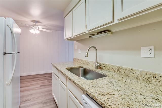 249 E Highline Circle Unit: 102