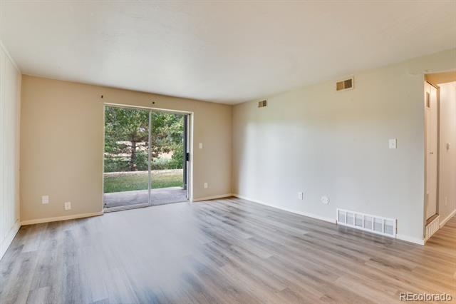 249 E Highline Circle Unit: 102