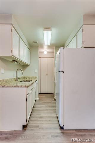 249 E Highline Circle Unit: 102