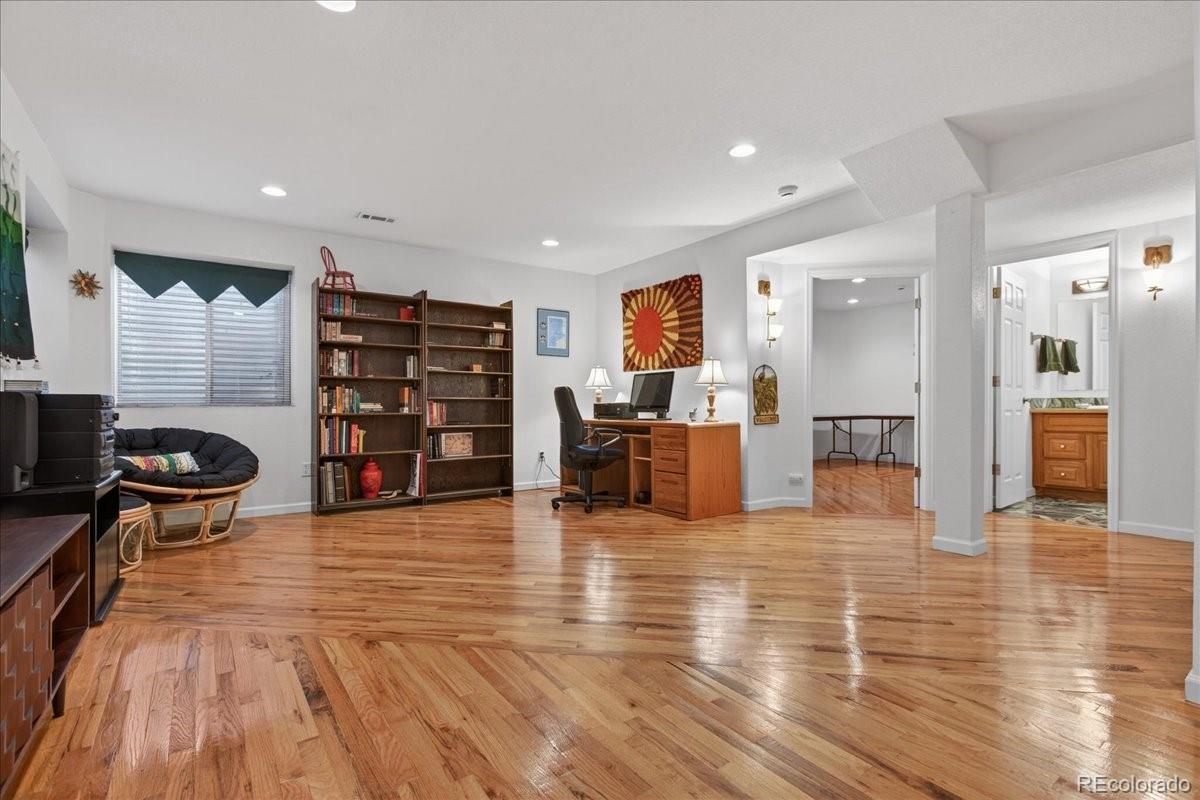 10871 W Dumbarton Place