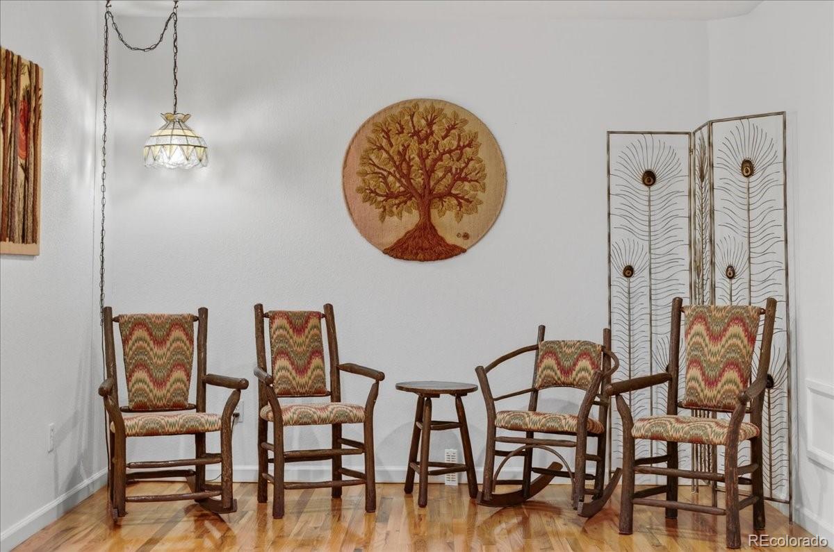 10871 W Dumbarton Place