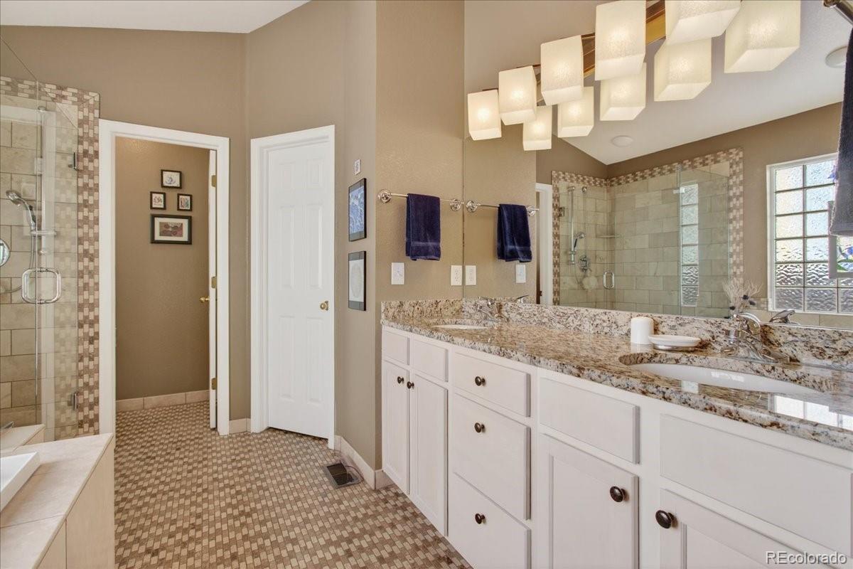 10871 W Dumbarton Place