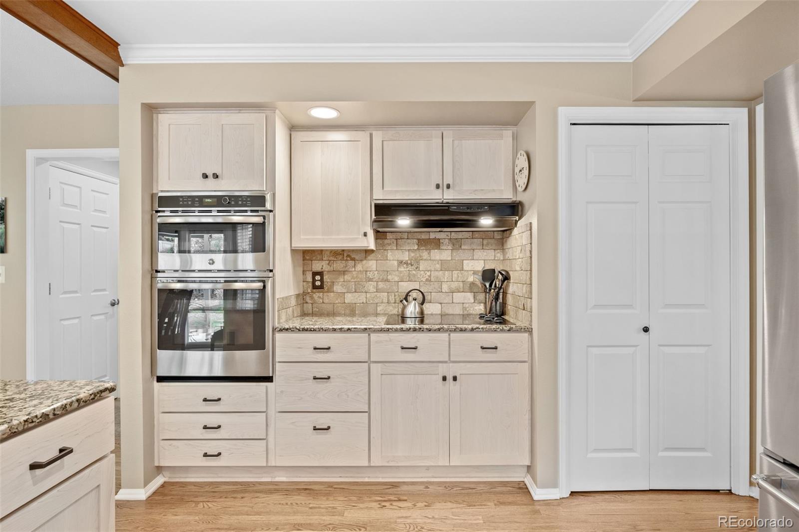 9614 W Arlington Avenue