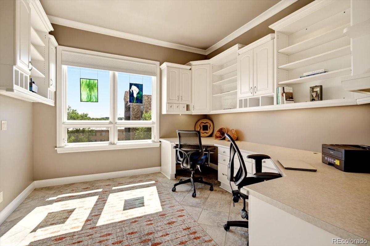 400 E 3rd Avenue Unit: 401